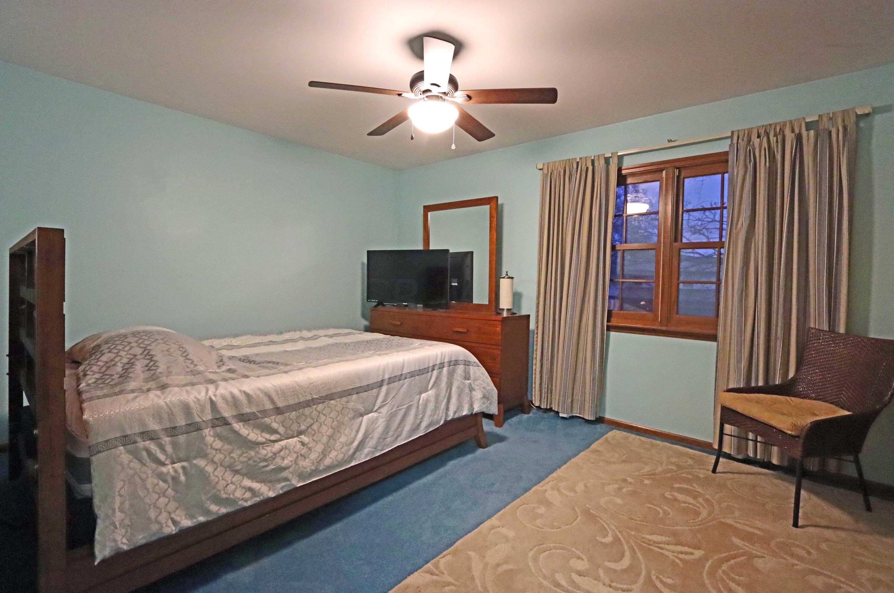 1705 Lynnhurst Rd, Columbus OH 43229-2641 exterior