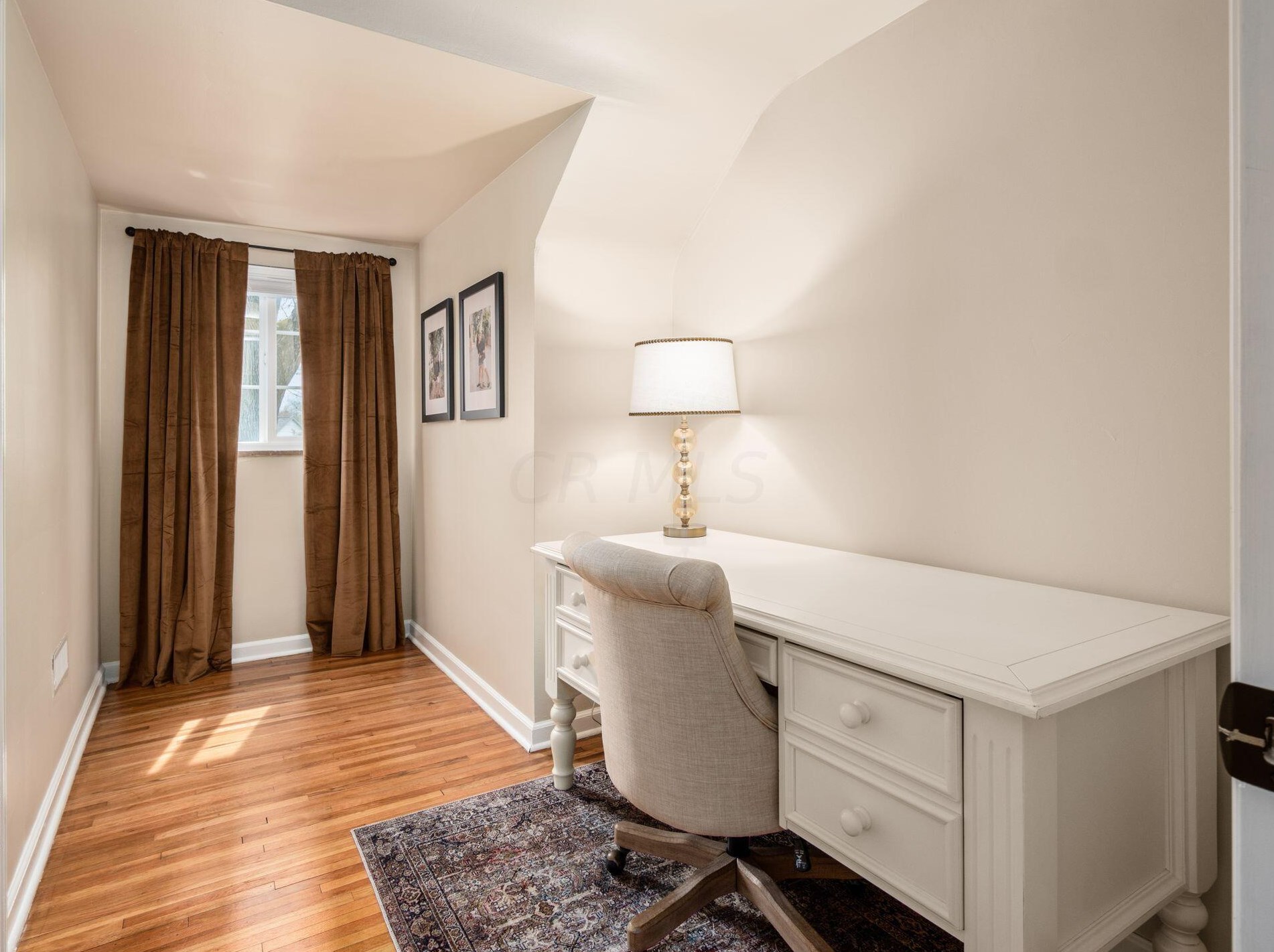 2170 Ridgecliff Rd, Columbus OH  43221-1820 exterior