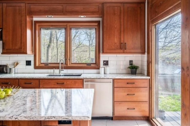 391 Birchwood Ln, Westerville OH  43081-3057 exterior