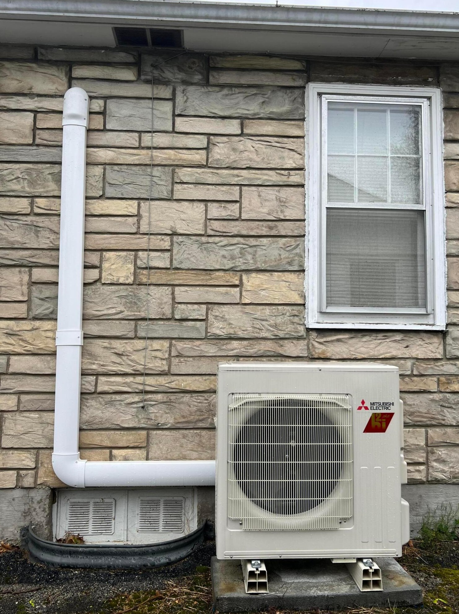 860 Westphal Ave, Columbus OH  43213-3047 exterior