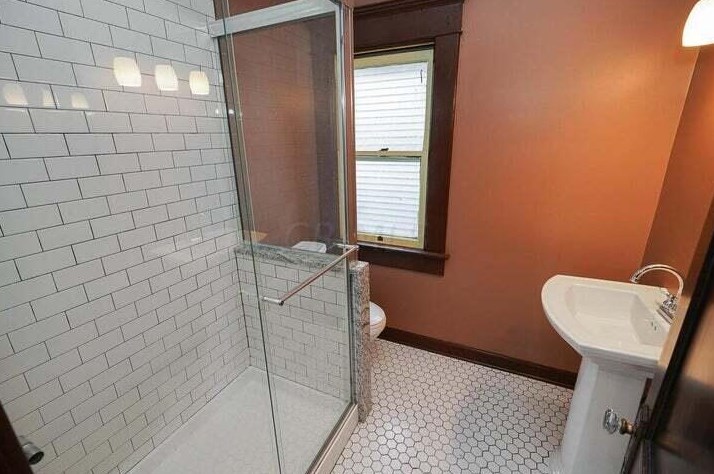 1557 High St, Columbus OH  43201-1154 exterior