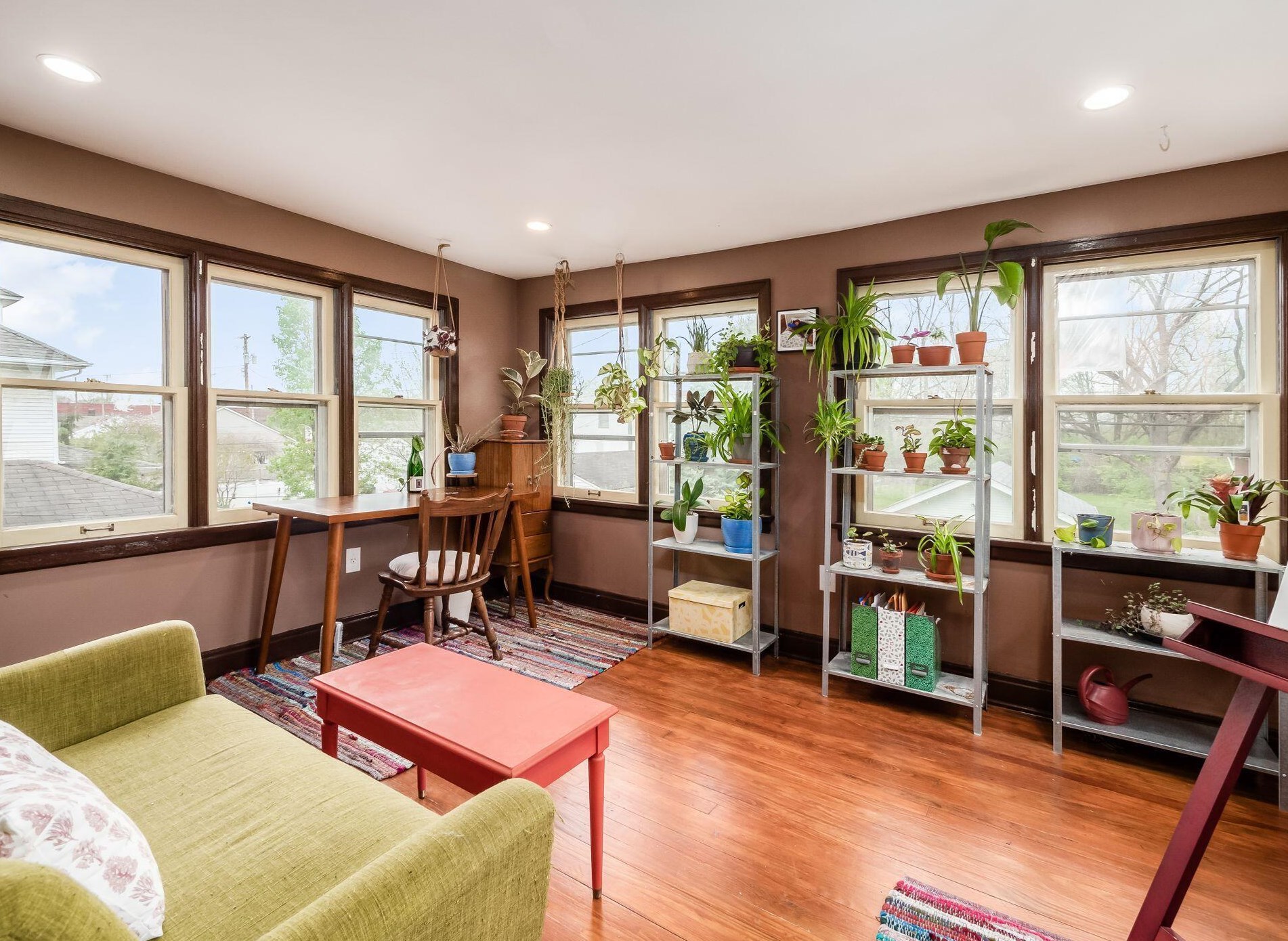 1557 High St, Columbus OH  43201-1154 exterior