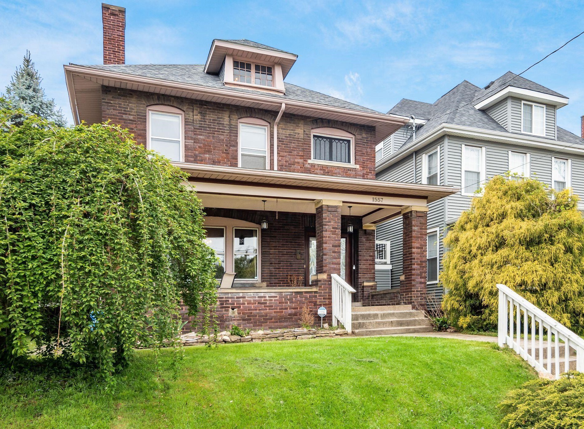 1557 High St, Columbus OH  43201-1154 exterior