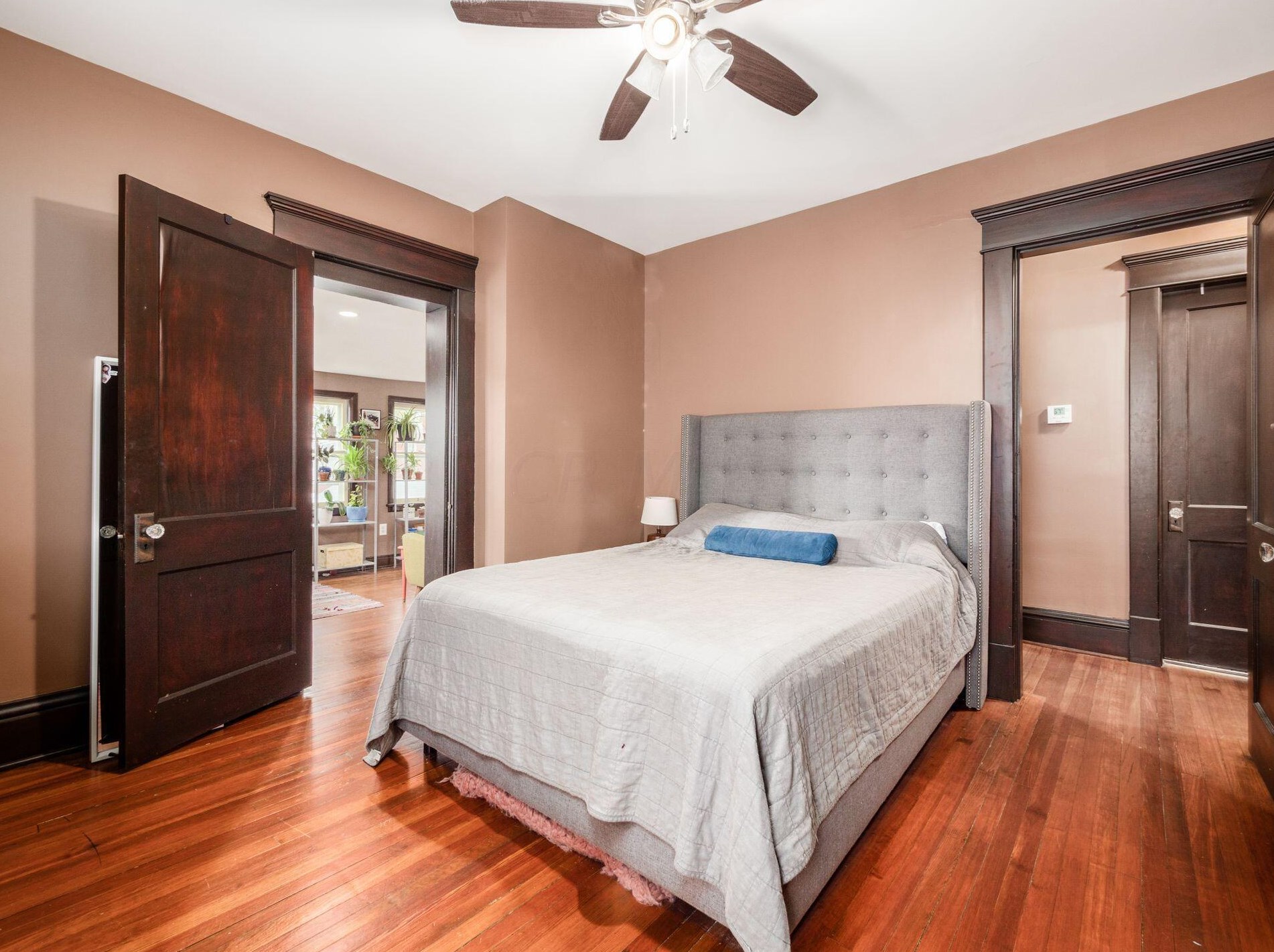 1557 High St, Columbus OH  43201-1154 exterior