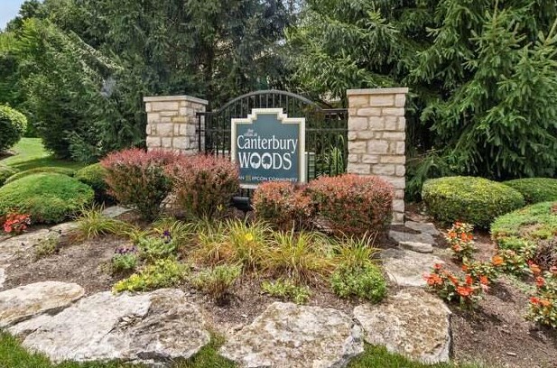 679 Old Dover Rd, Westerville OH  43082-6459 exterior