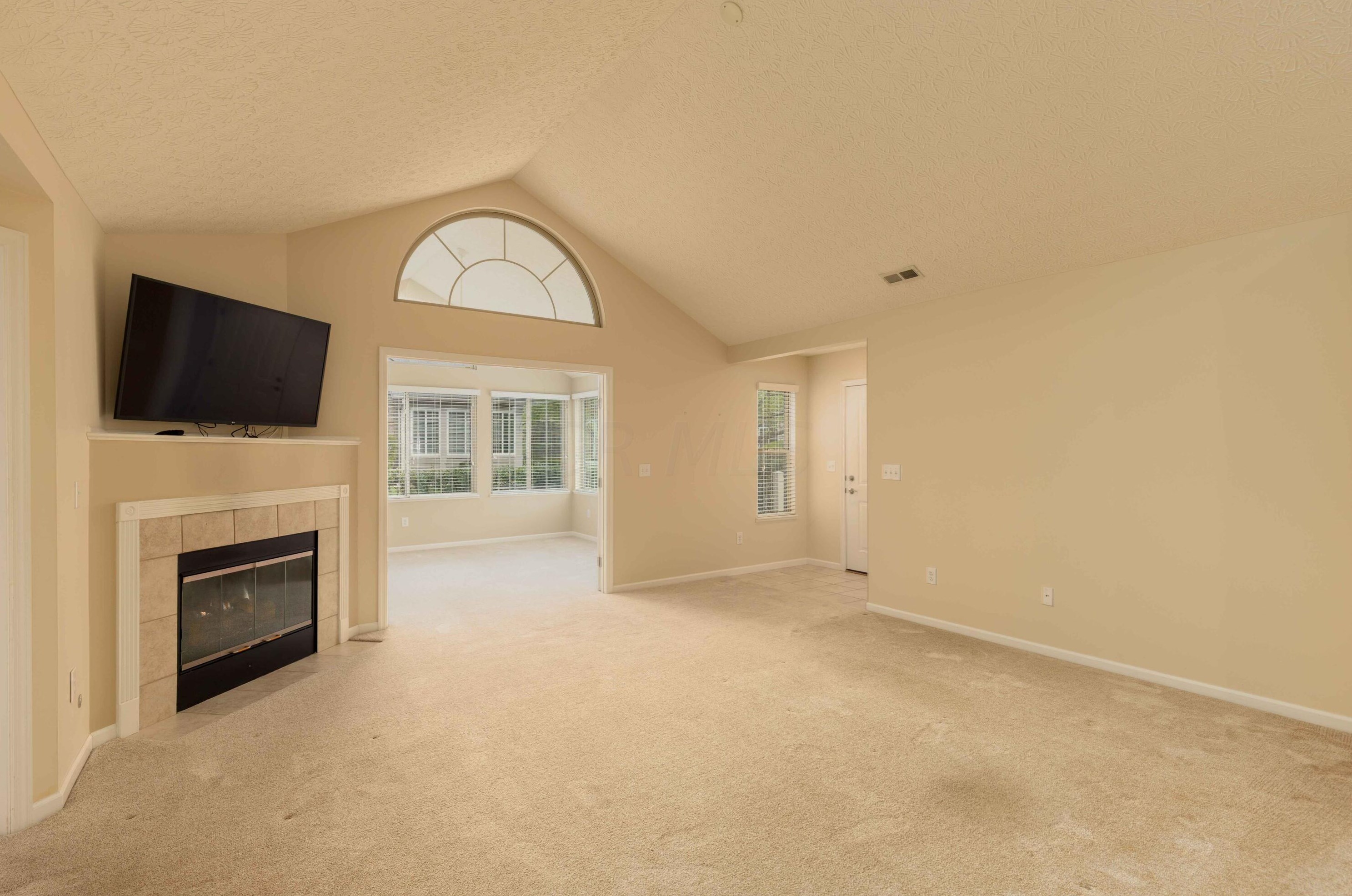 679 Old Dover Rd, Westerville OH  43082-6459 exterior