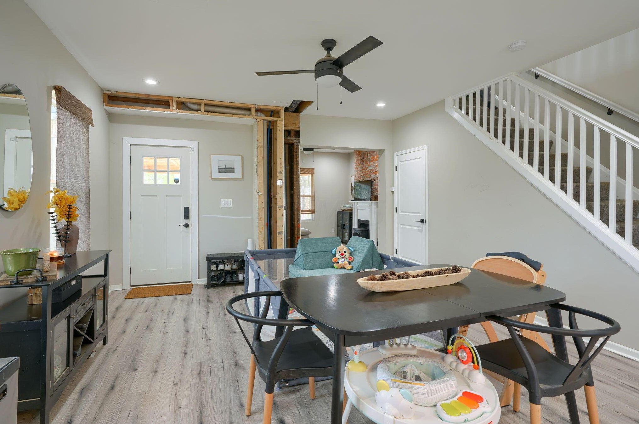 1128 Columbus St, Columbus OH  43206-1604 exterior