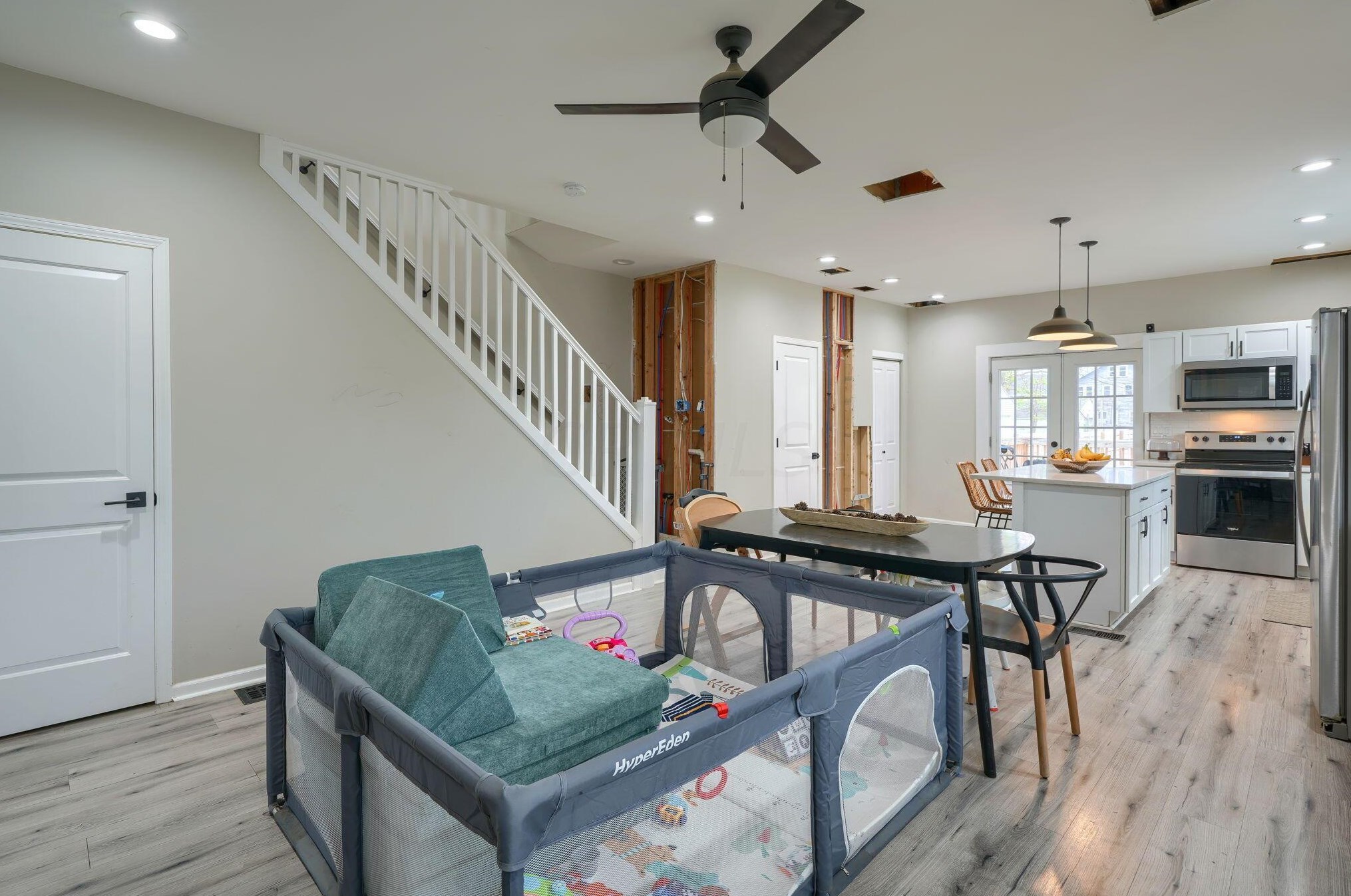 1128 Columbus St, Columbus OH  43206-1604 exterior