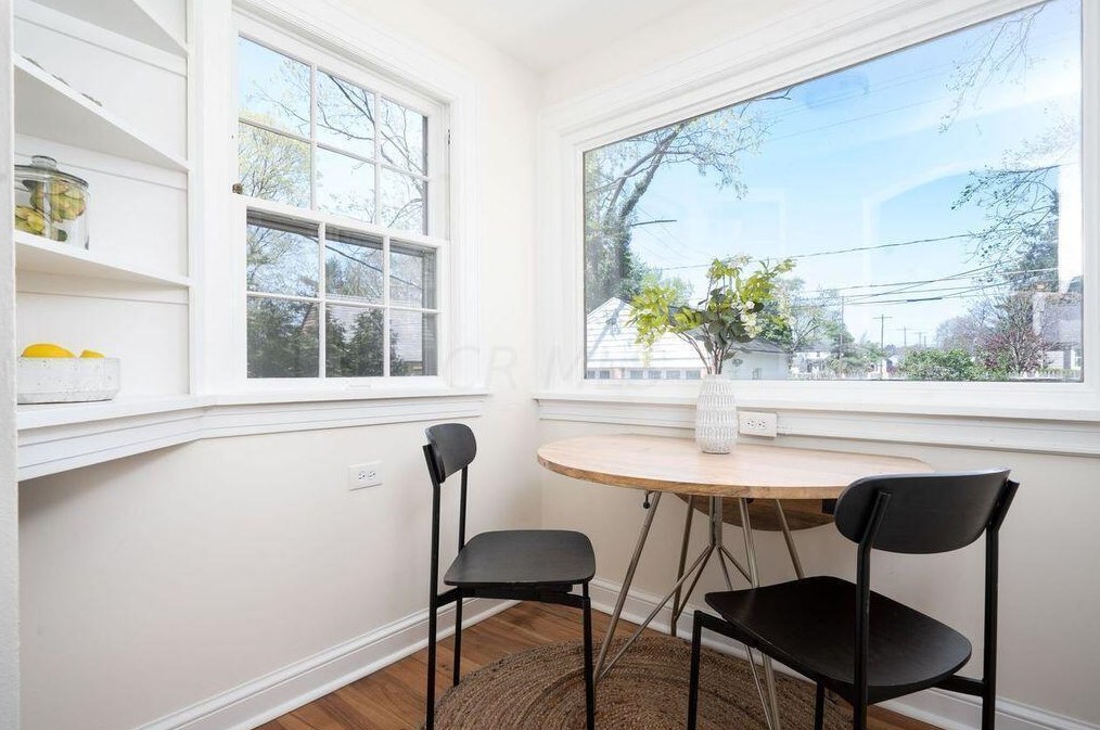 170 Jeffrey Pl, Columbus OH  43214-1704 exterior