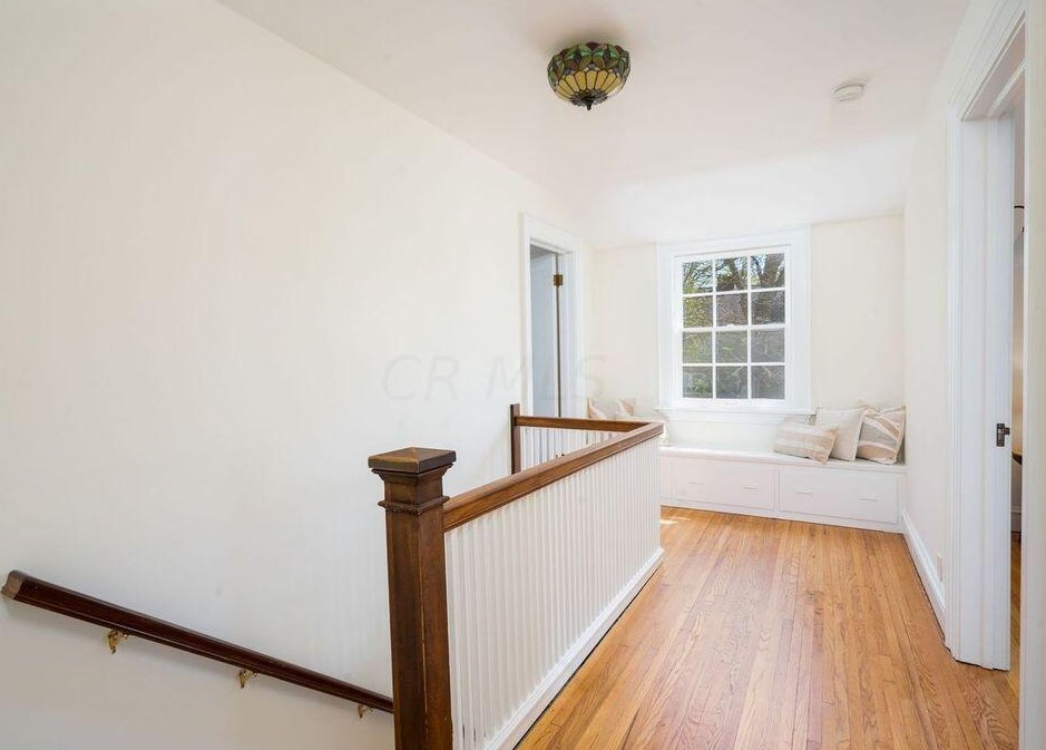 170 Jeffrey Pl, Columbus OH  43214-1704 exterior