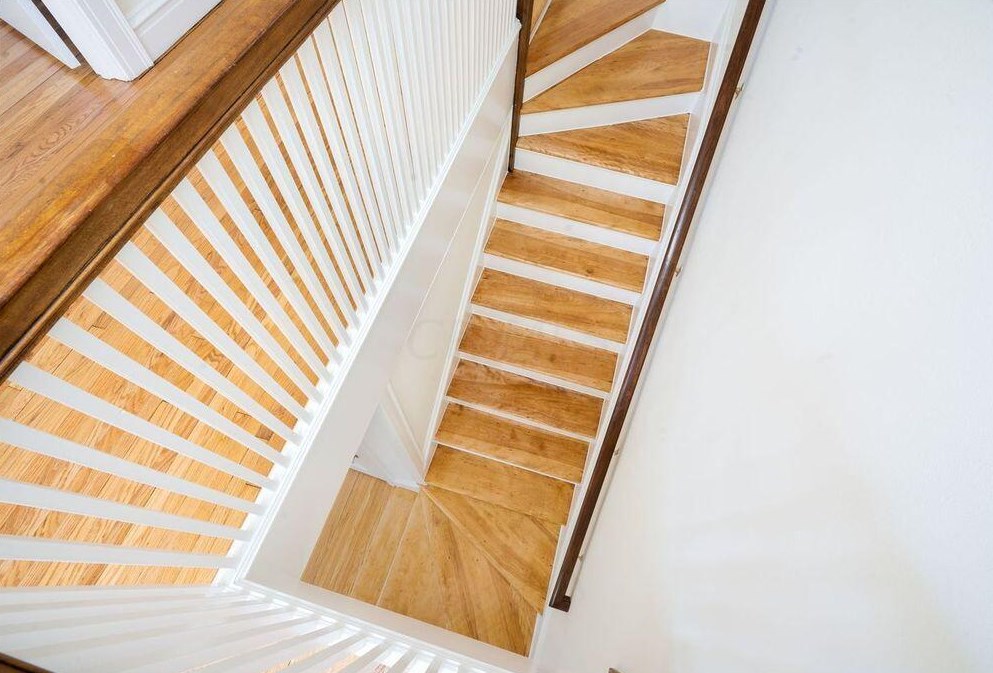 170 Jeffrey Pl, Columbus OH  43214-1704 exterior