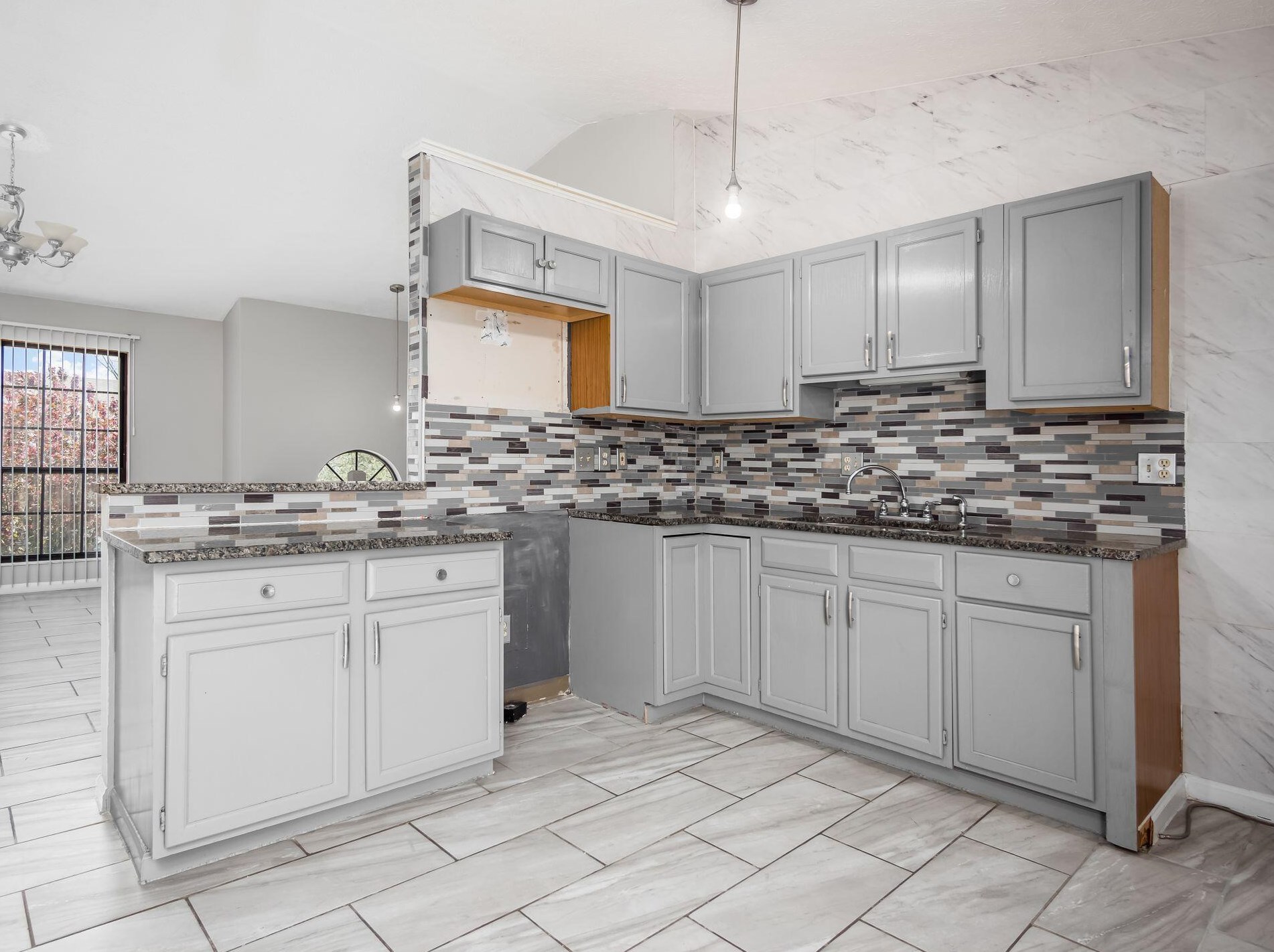 1027 Cypress Ridge Pl, Columbus OH  43228-6307 exterior