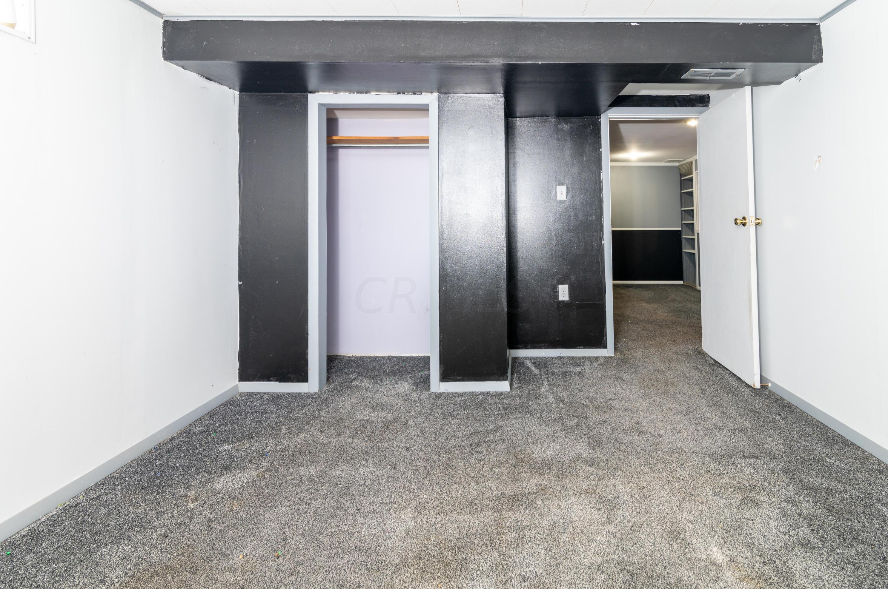 3434 Negley Rd, Columbus OH  43232-5903 exterior