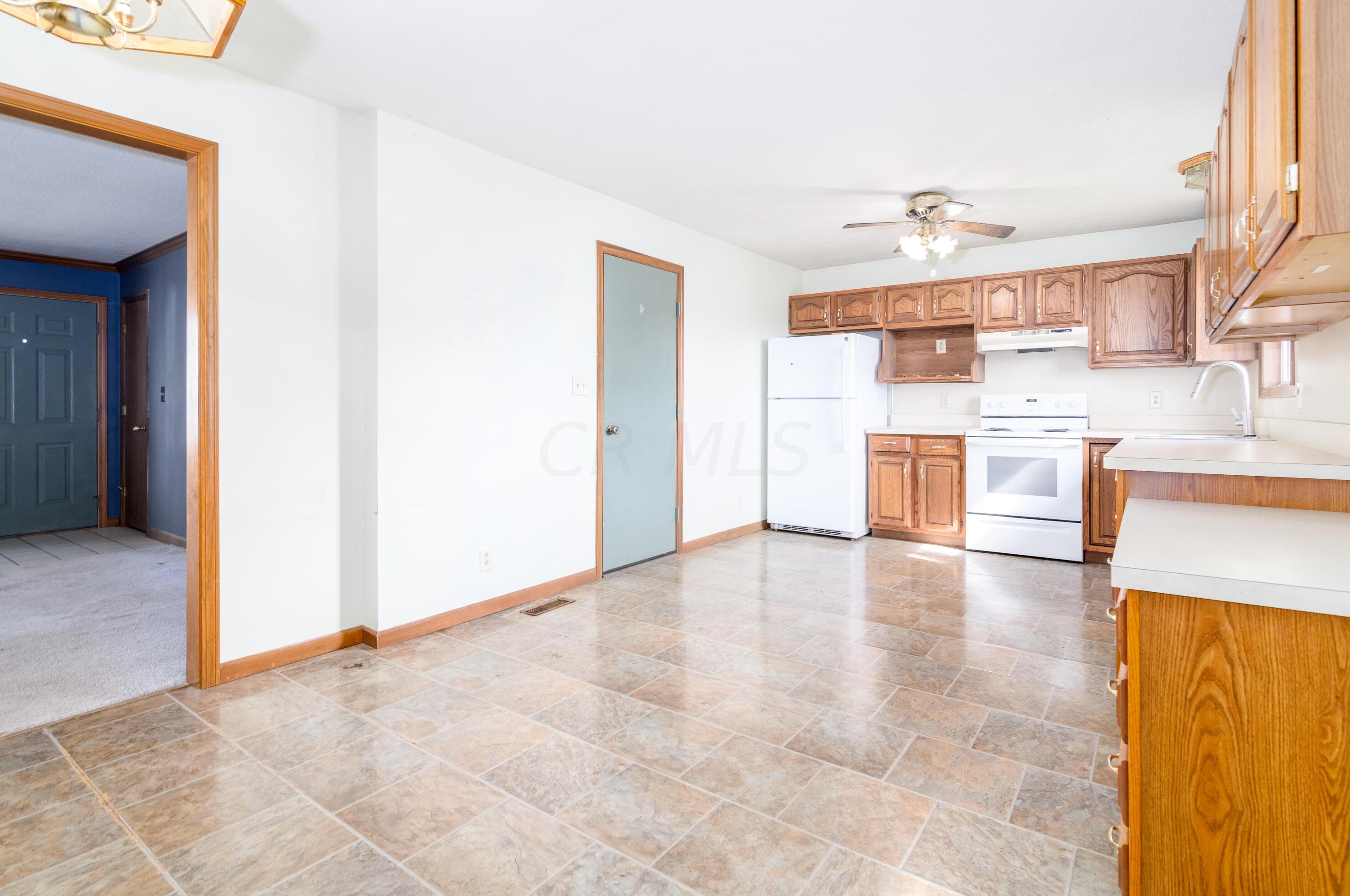 3434 Negley Rd, Columbus OH  43232-5903 exterior