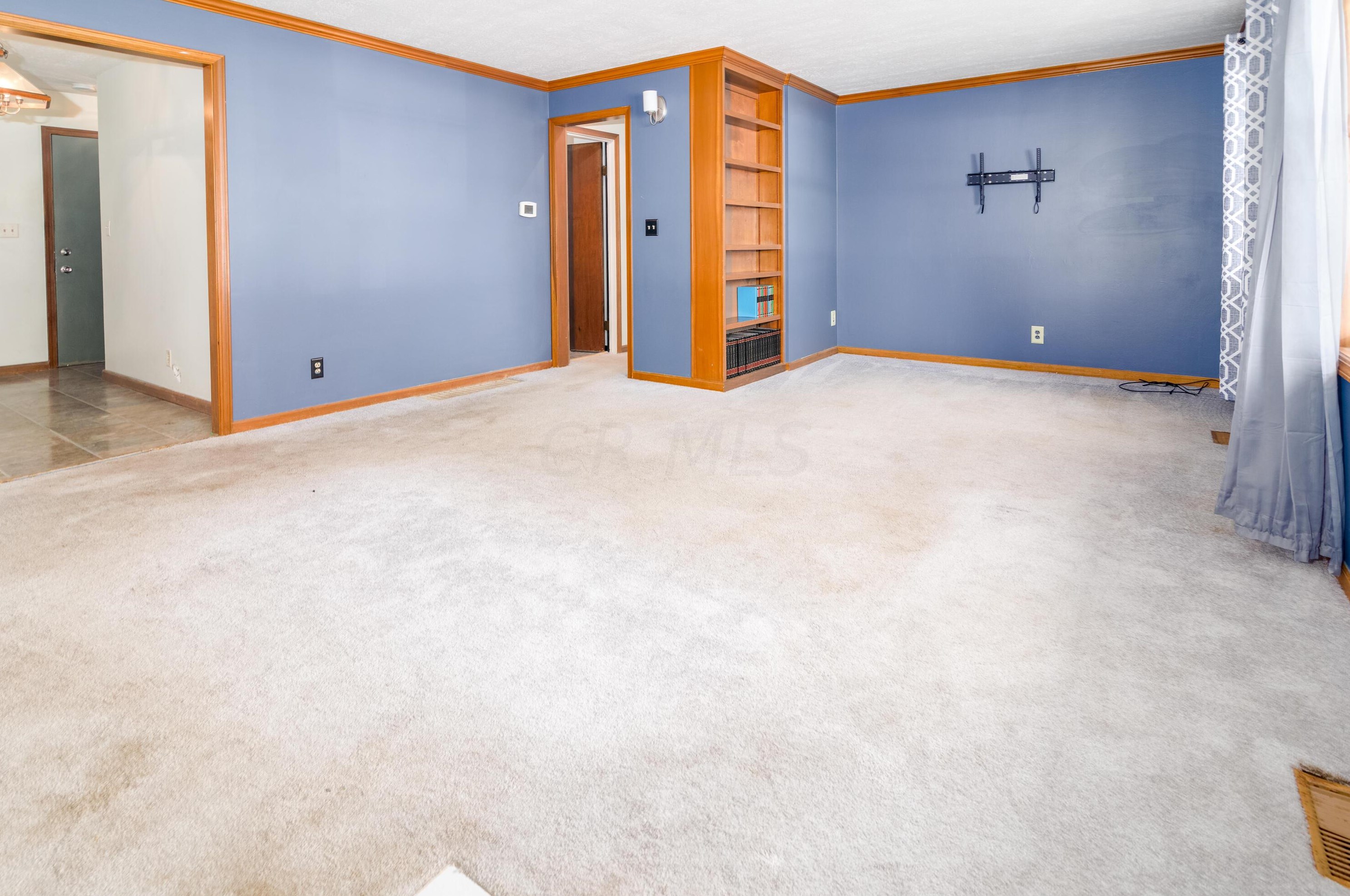 3434 Negley Rd, Columbus OH  43232-5903 exterior