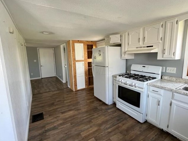 606 Newark Ave, Thornville OH  43076-9352 exterior
