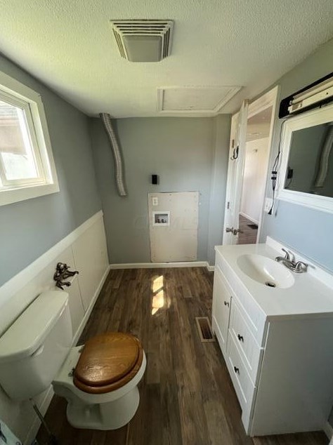 606 Newark Ave, Thornville OH  43076-9352 exterior