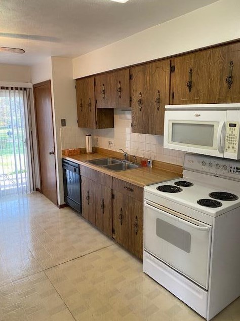 351 Gdn Hts Ave, Columbus OH 43228-1357 exterior