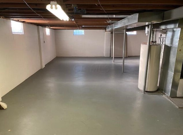 351 Gdn Hts Ave, Columbus OH 43228-1357 exterior