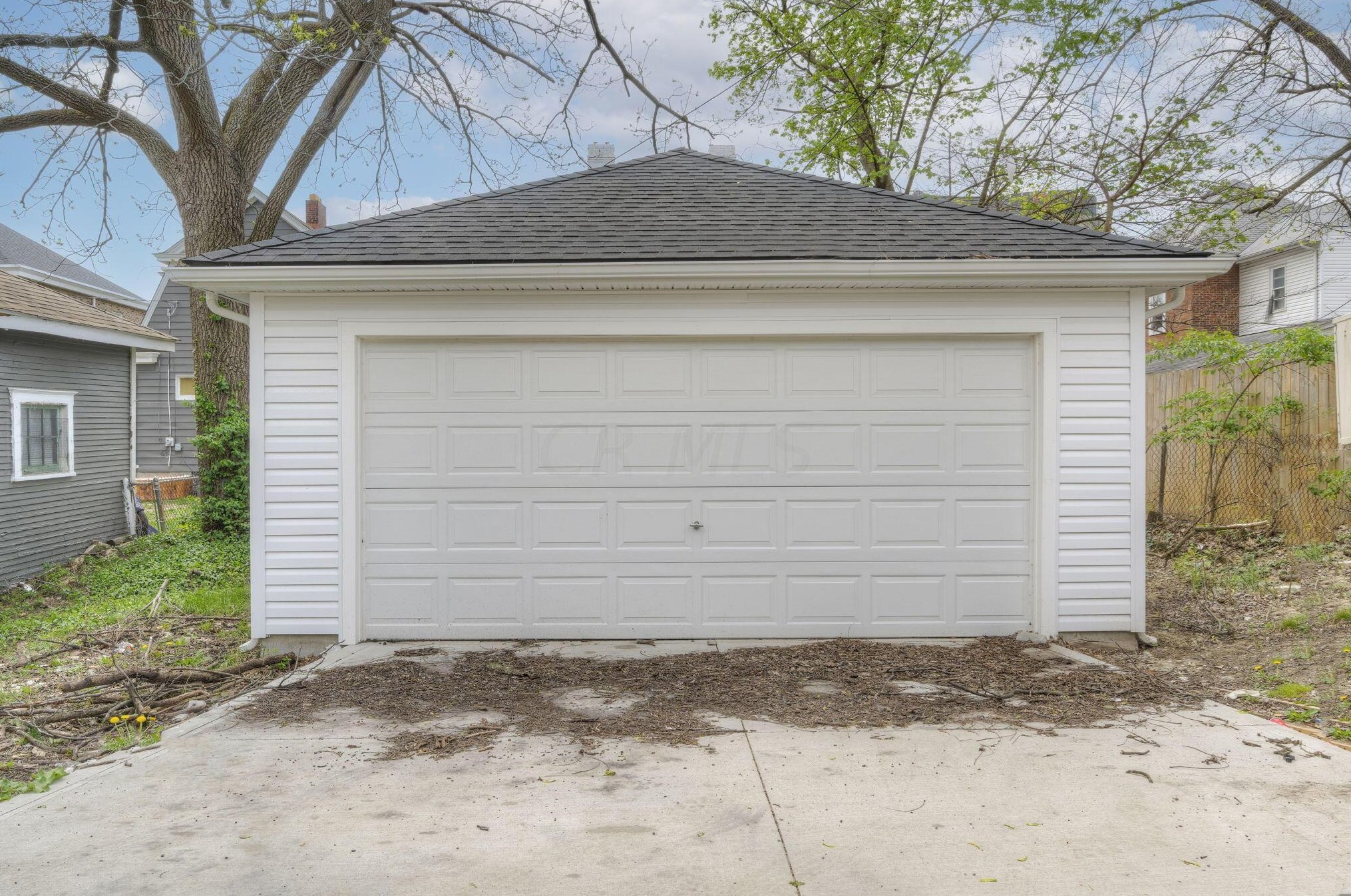 1544 Richmond Ave, Columbus OH  43203-1726 exterior