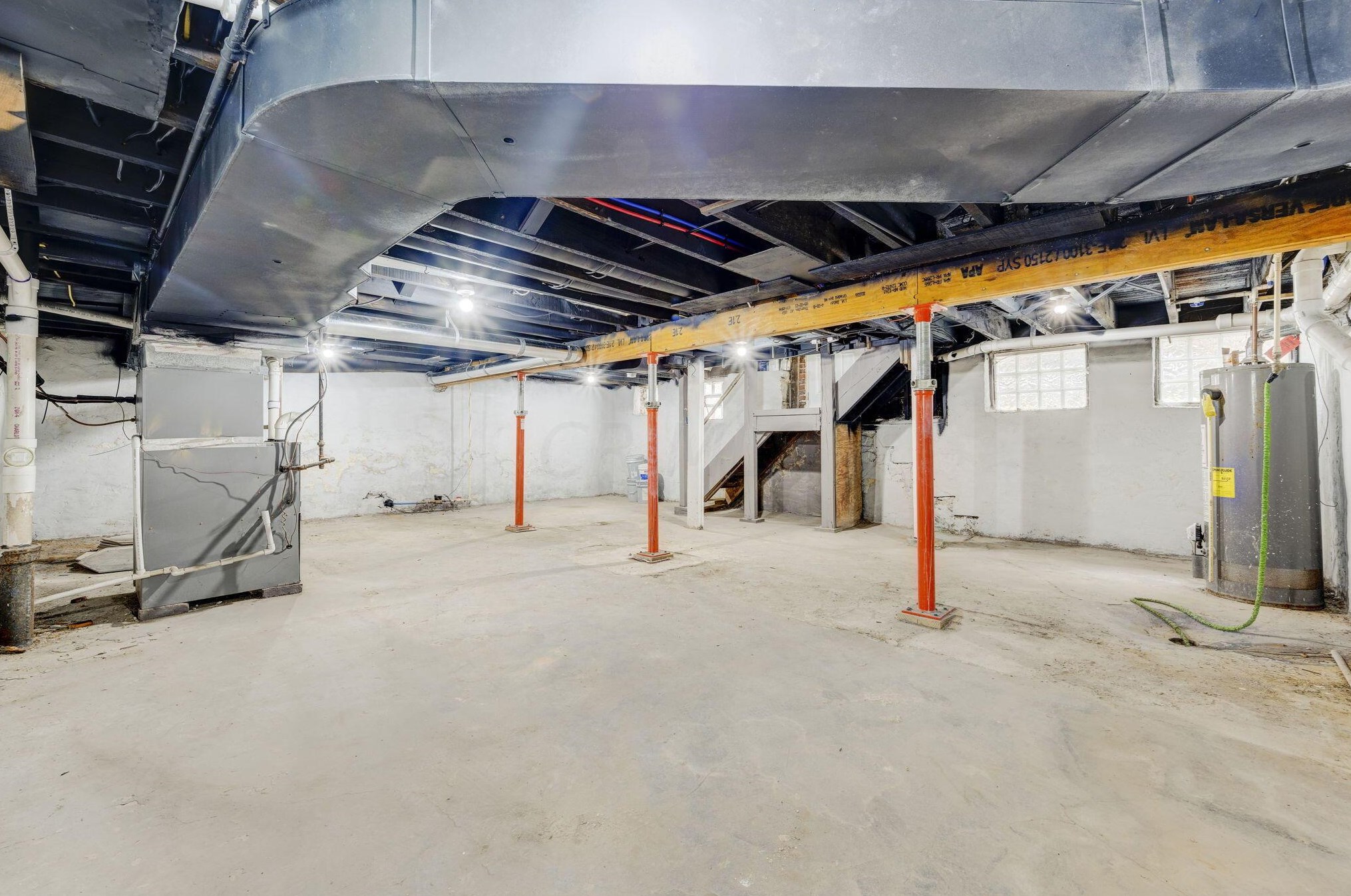 1544 Richmond Ave, Columbus OH  43203-1726 exterior