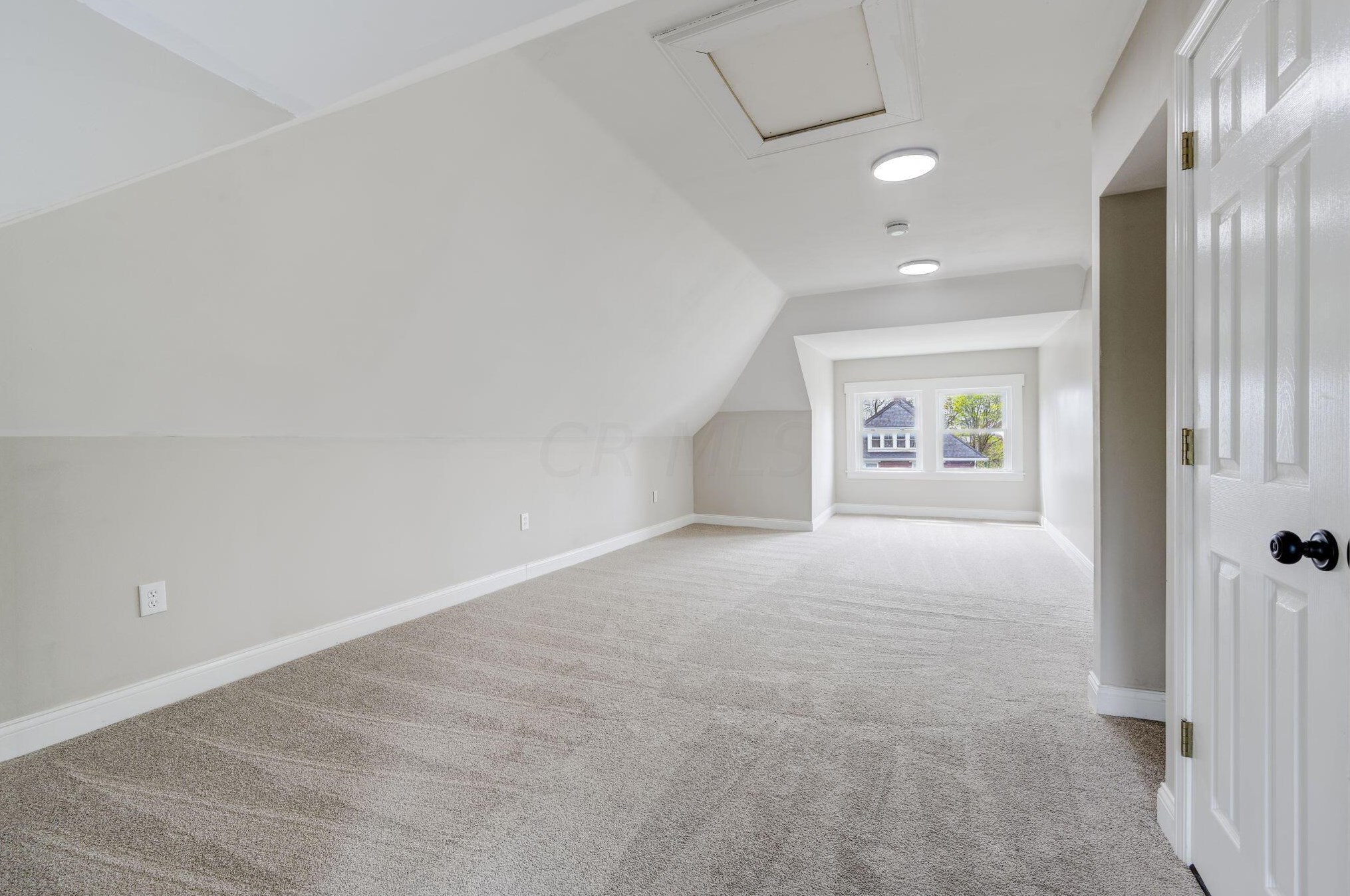 1544 Richmond Ave, Columbus OH  43203-1726 exterior