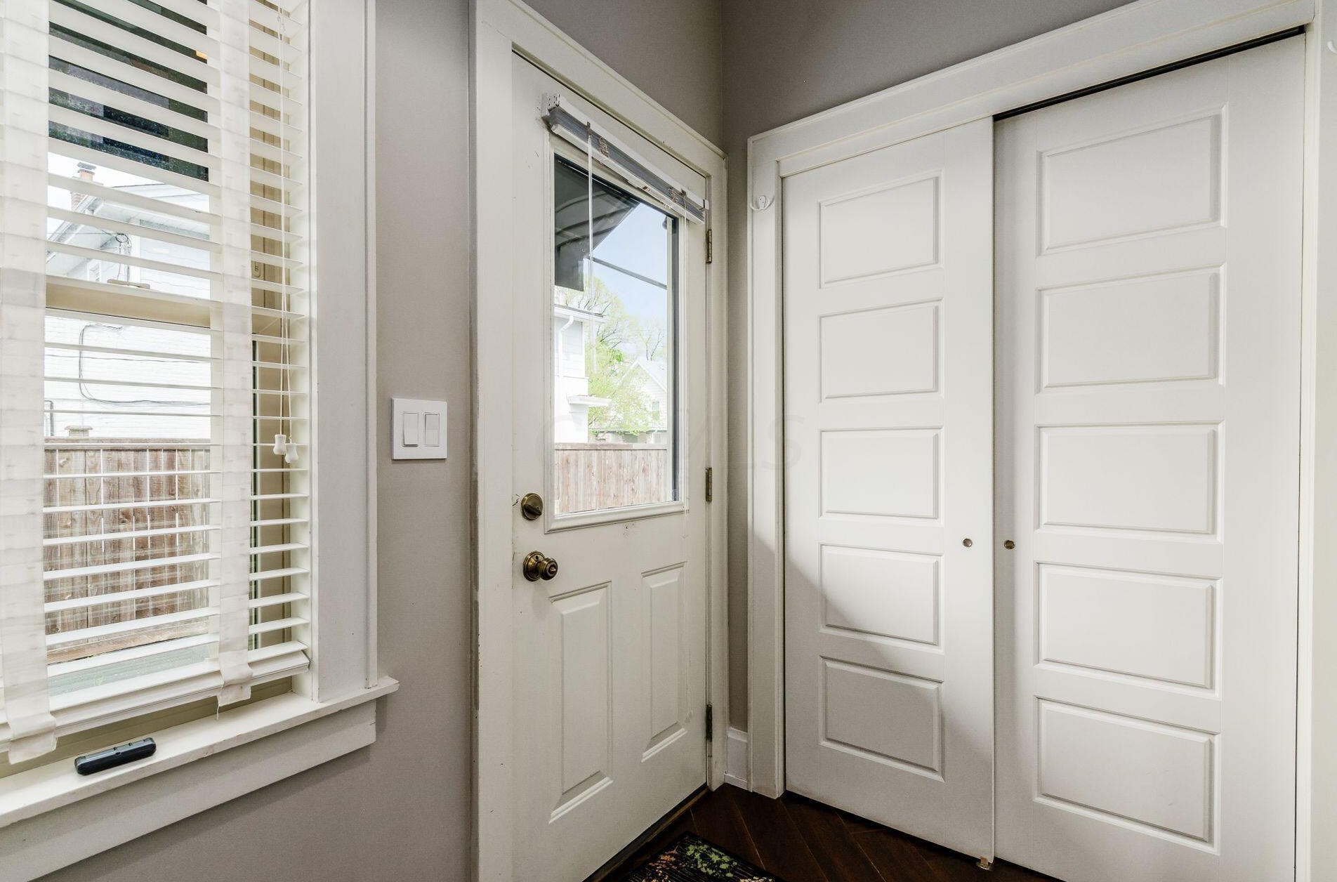 1487 Glenn Ave, Columbus OH  43212-6701 exterior