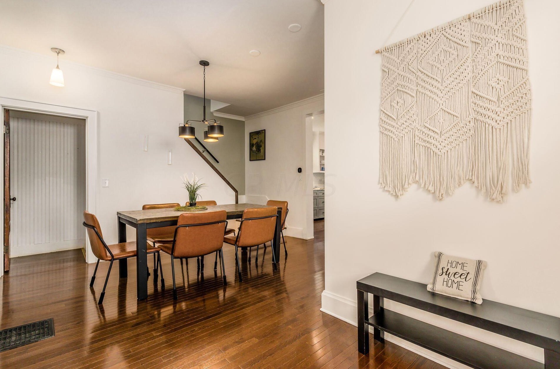 1487 Glenn Ave, Columbus OH  43212-6701 exterior