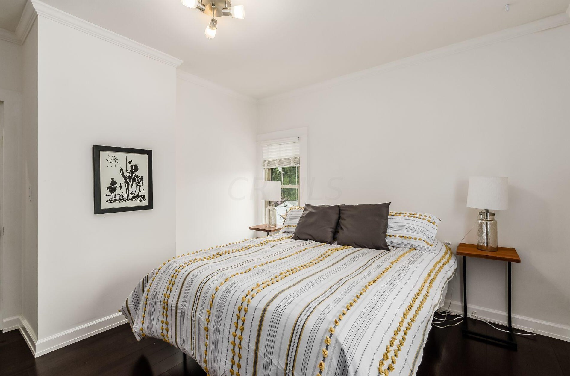 1487 Glenn Ave, Columbus OH  43212-6701 exterior