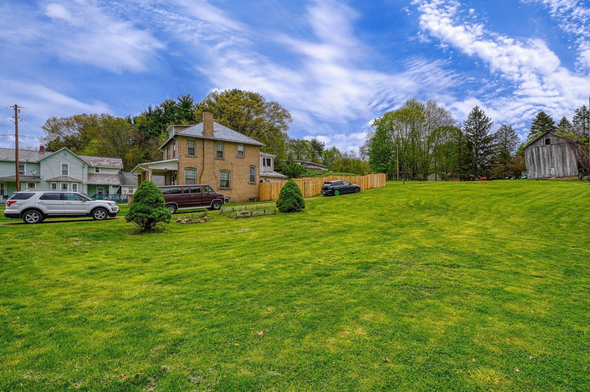 1714 Baltimore Rd, Lancaster OH 43130-8813 exterior