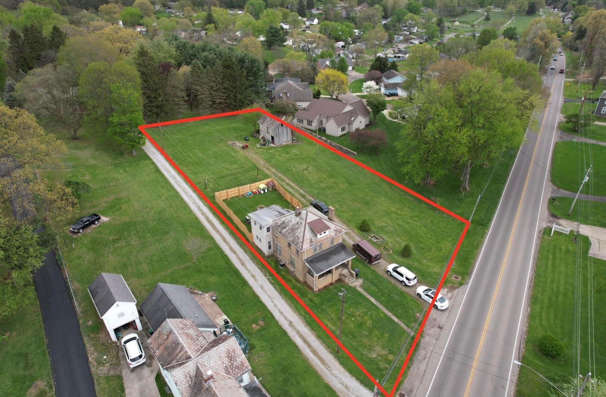 1714 Baltimore Rd, Lancaster OH 43130-8813 exterior