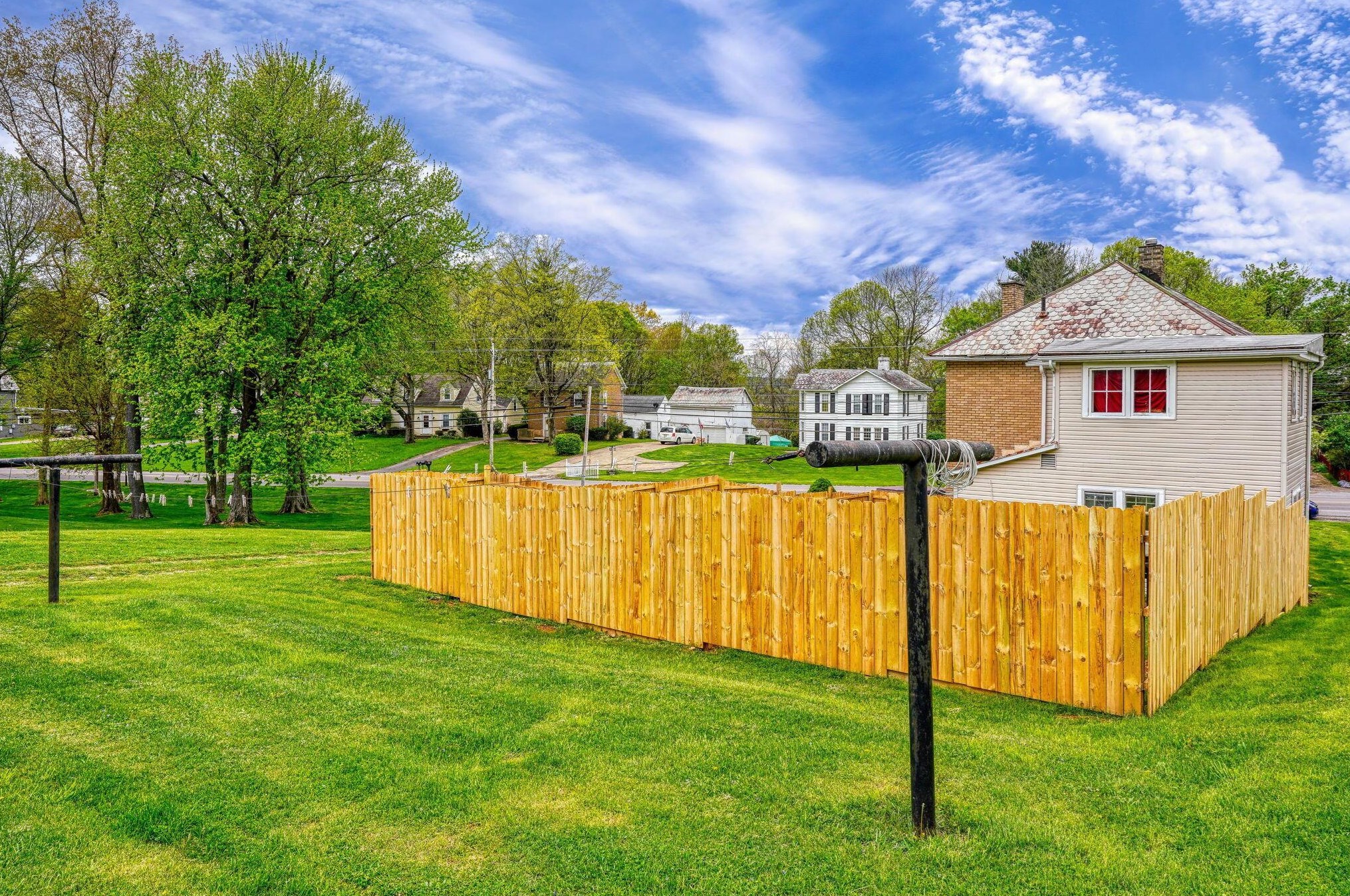 1714 Baltimore Rd, Lancaster OH 43130-8813 exterior