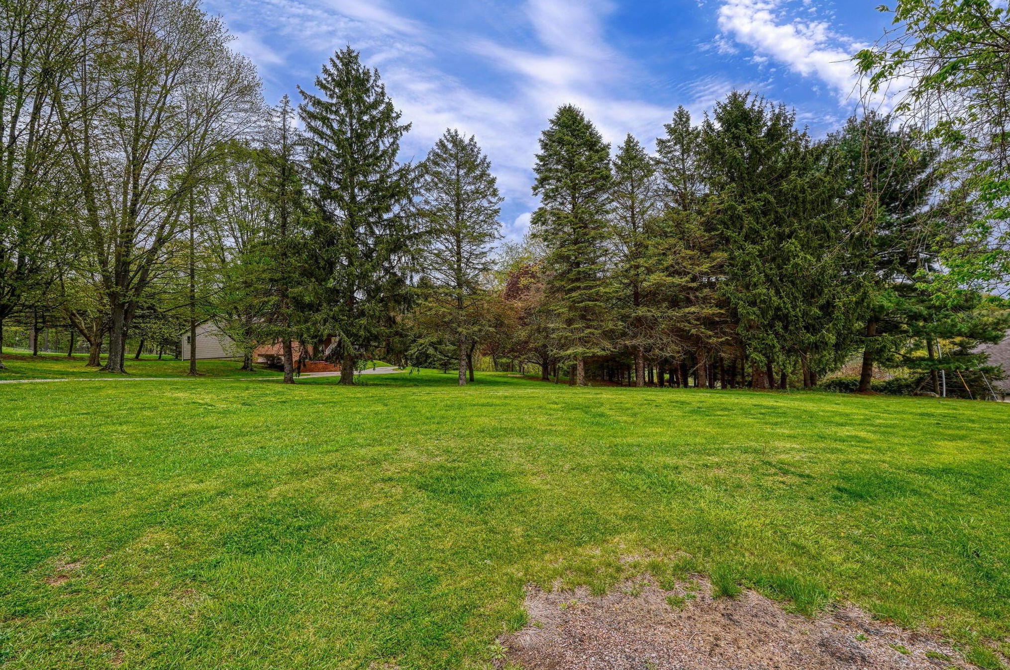 1714 Baltimore Rd, Lancaster OH 43130-8813 exterior