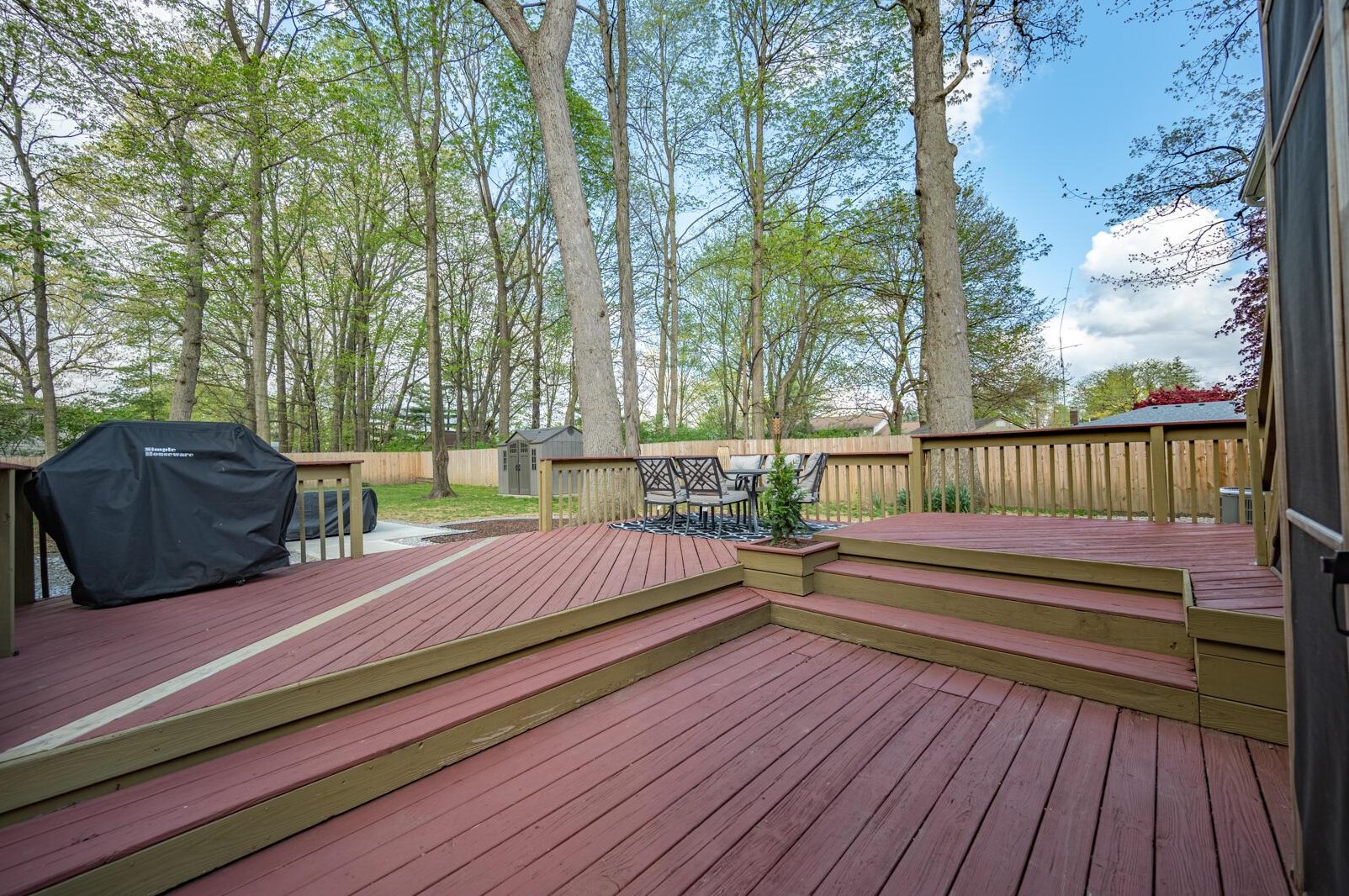 859 Maclam Dr, Columbus OH  43204-1456 exterior