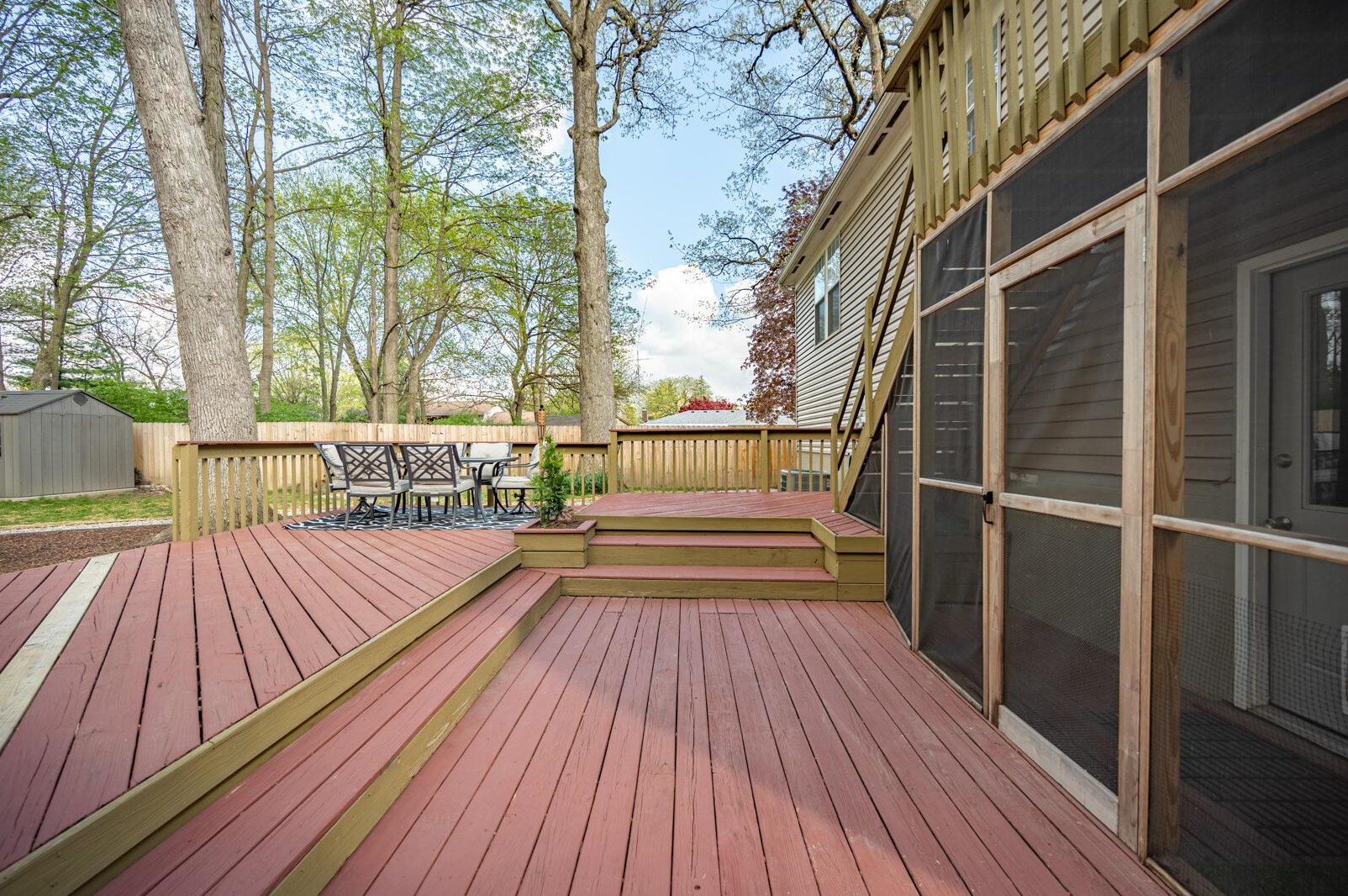 859 Maclam Dr, Columbus OH  43204-1456 exterior