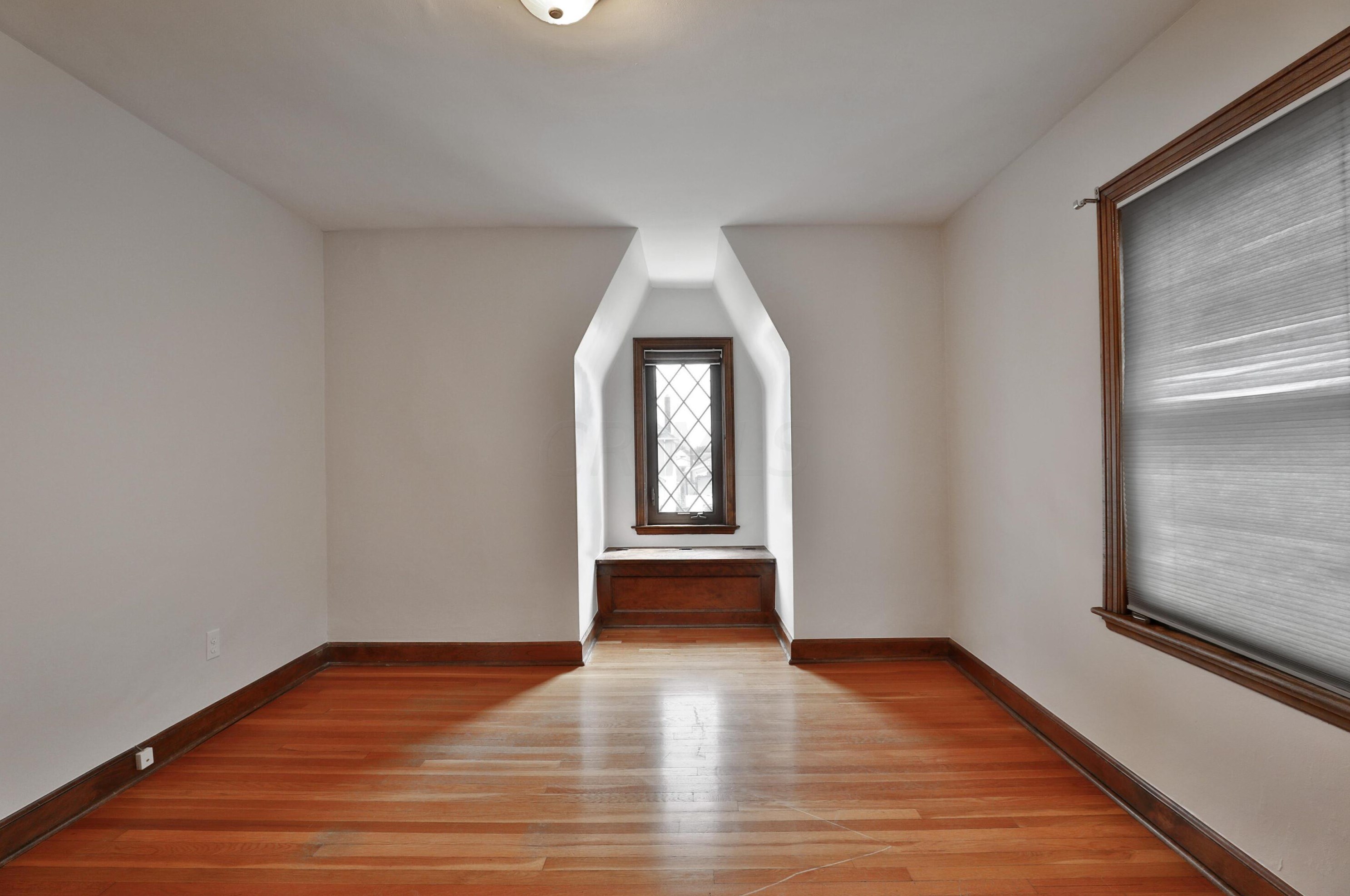 715 Wiltshire Rd, Columbus OH 43204-2336 exterior