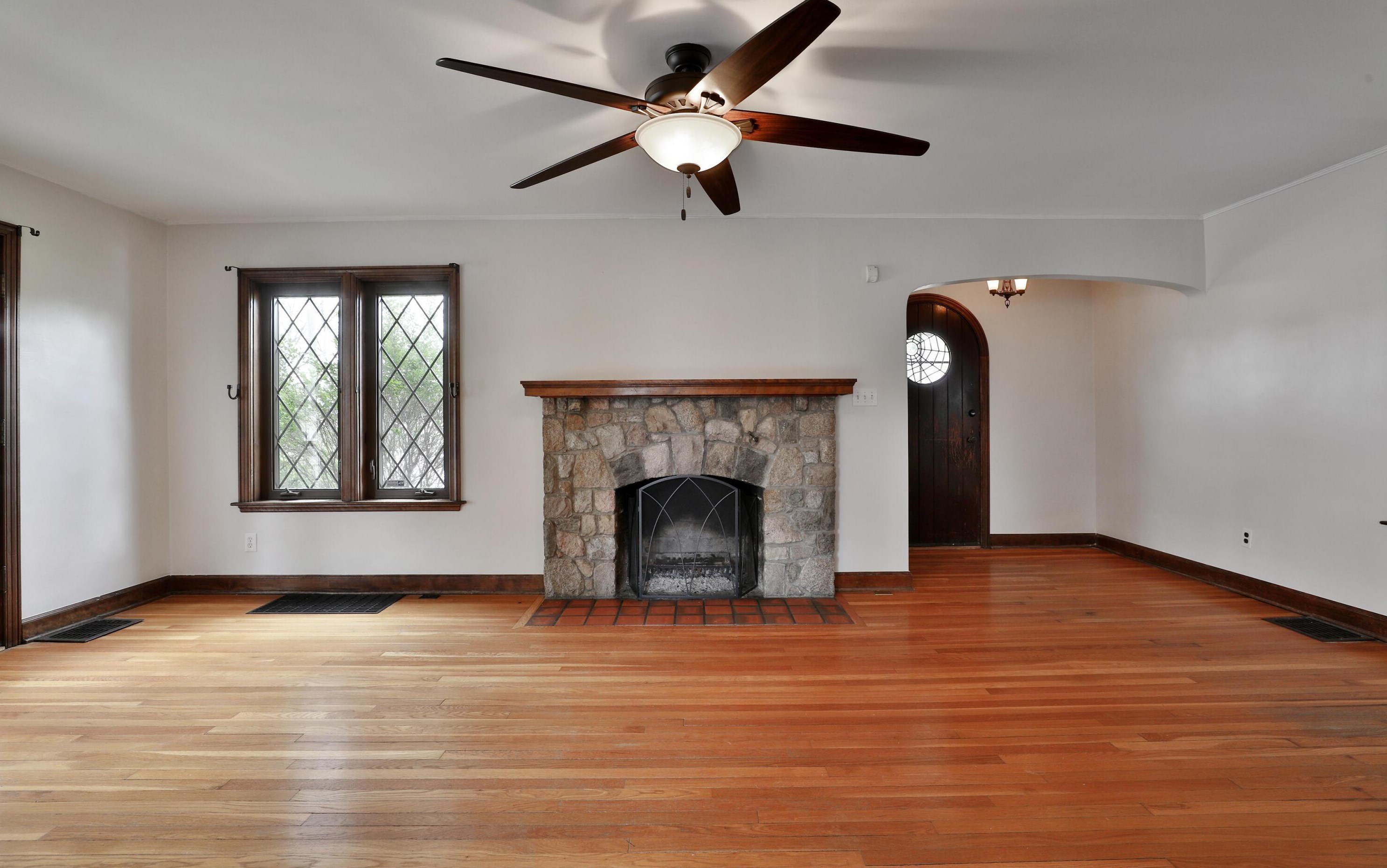 715 Wiltshire Rd, Columbus OH 43204-2336 exterior