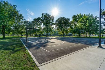 666 Wager St, Columbus OH  43206-1449 exterior