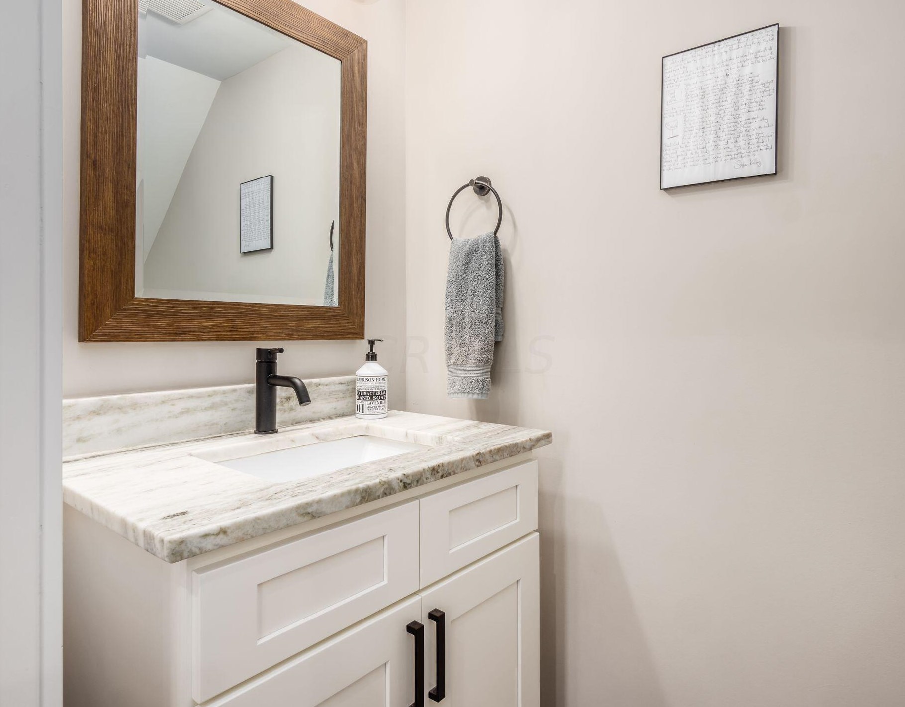 666 Wager St, Columbus OH  43206-1449 exterior