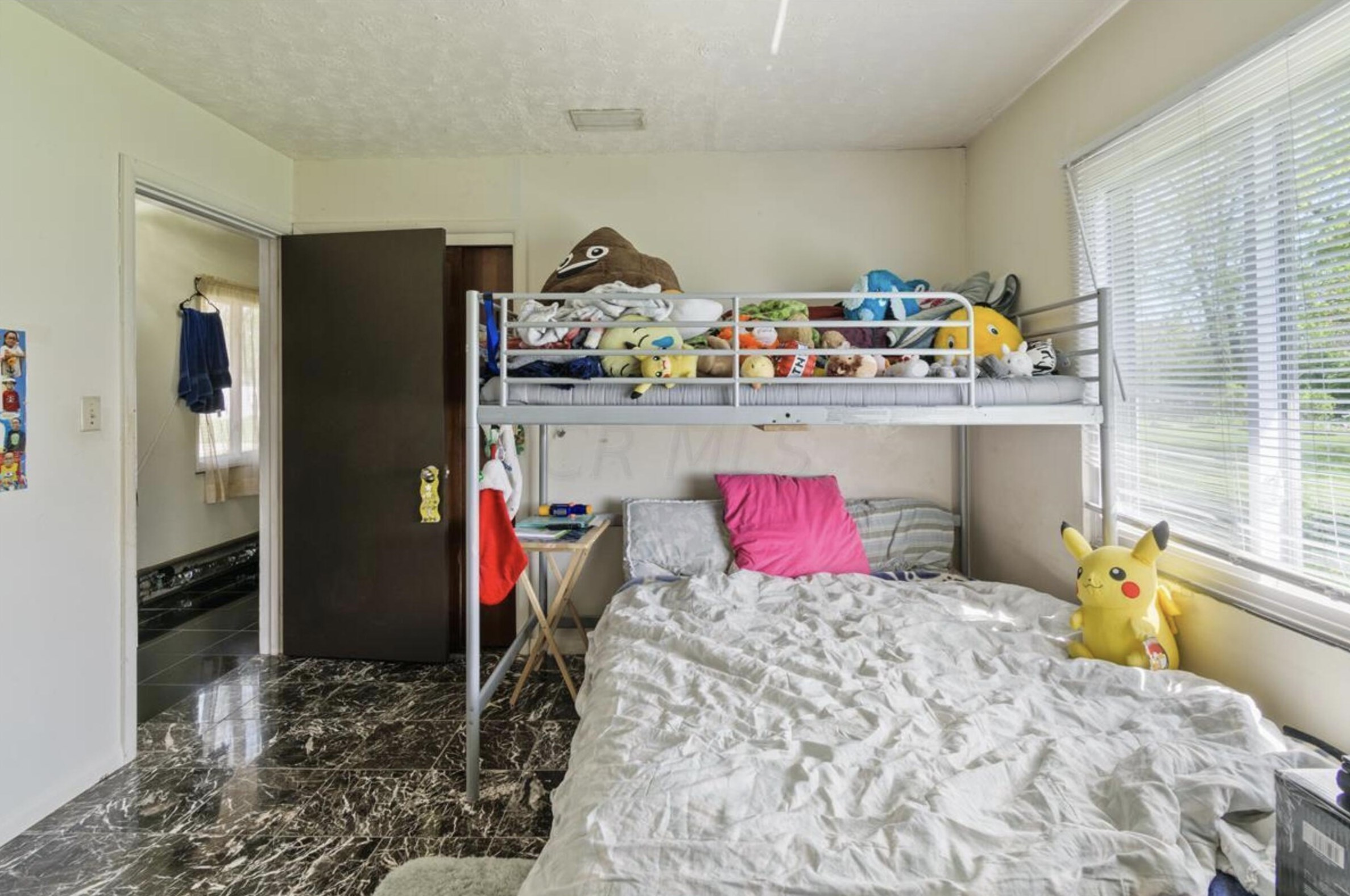 2740 Ferris Rd, Columbus OH 43224-2349 exterior