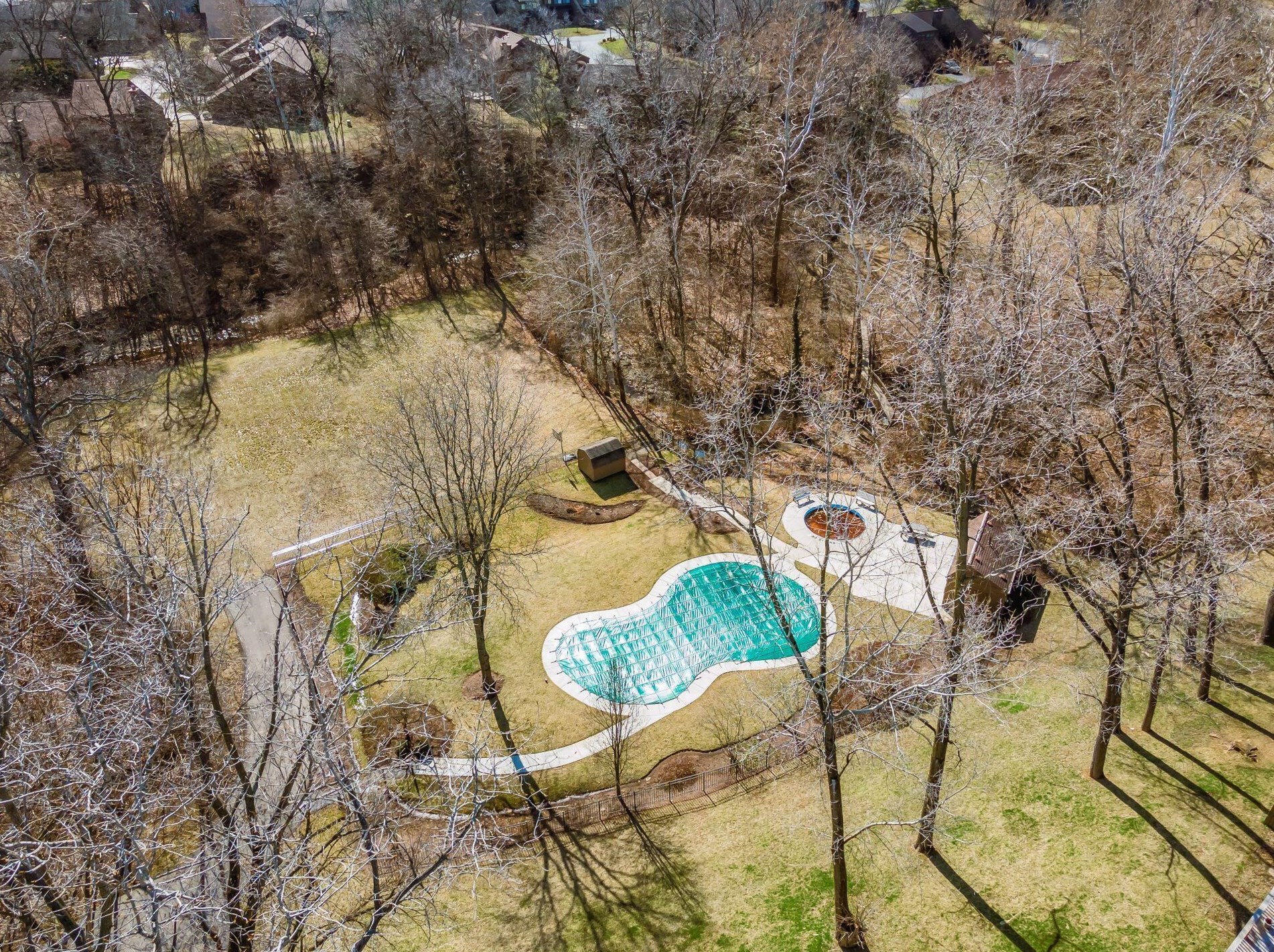 1980 Willow Glen Ln, Columbus OH 43229-1550 exterior