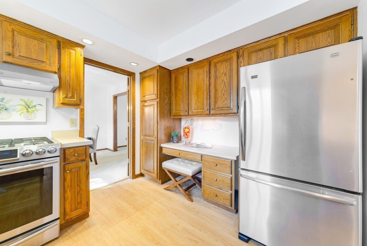 1980 Willow Glen Ln, Columbus OH 43229-1550 exterior