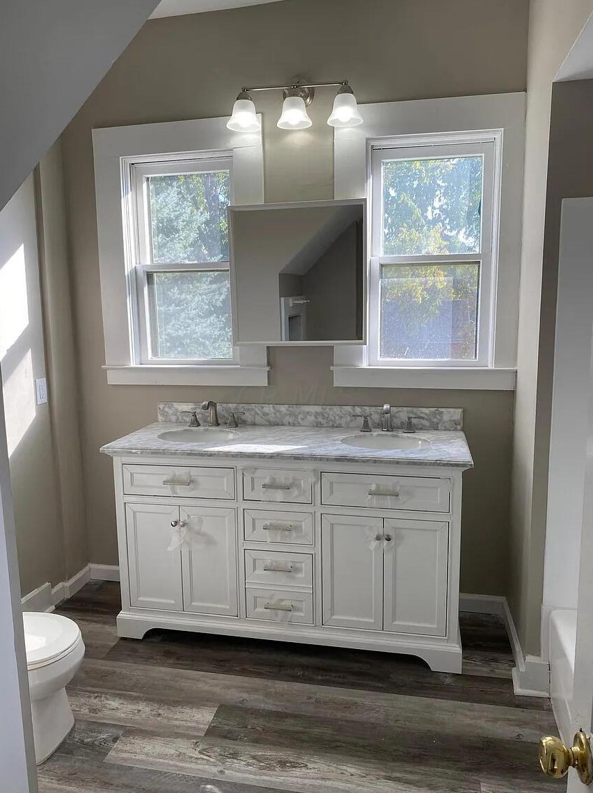 111 2 Ave, Columbus OH 43201-5412 exterior