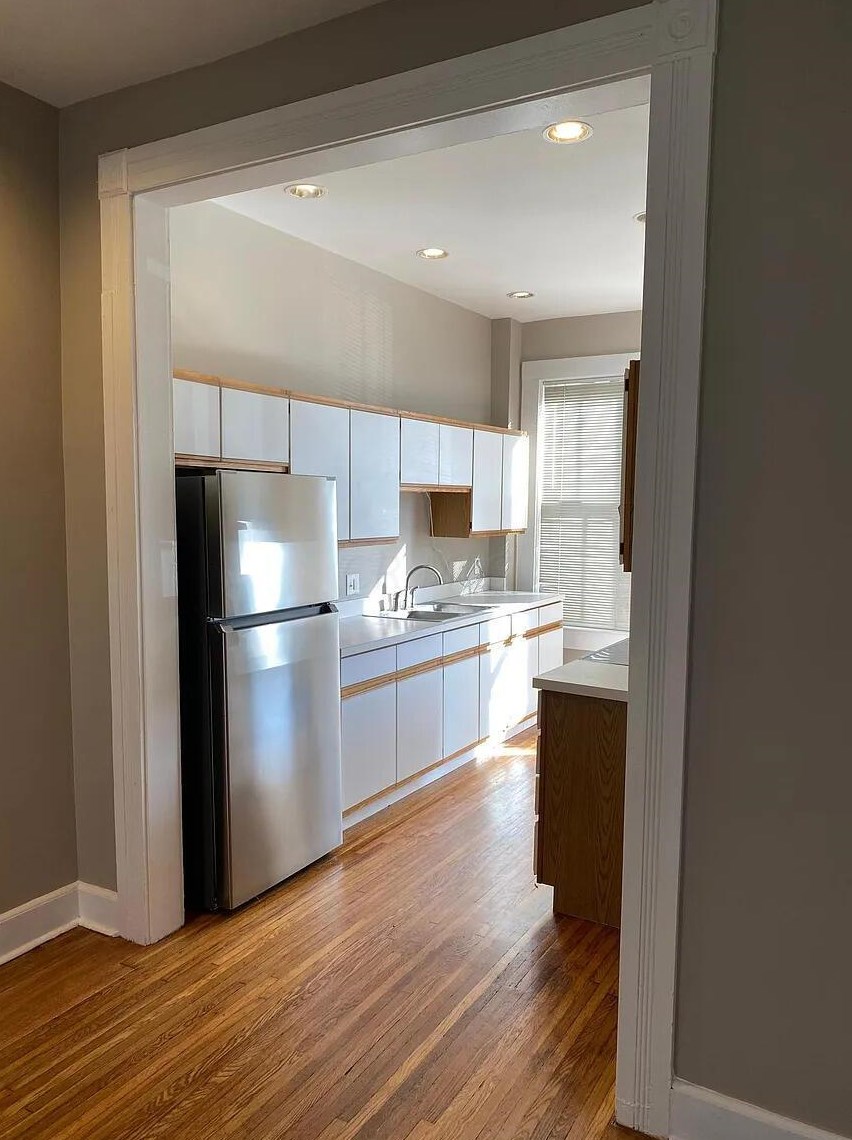 111 2 Ave, Columbus OH 43201-5412 exterior