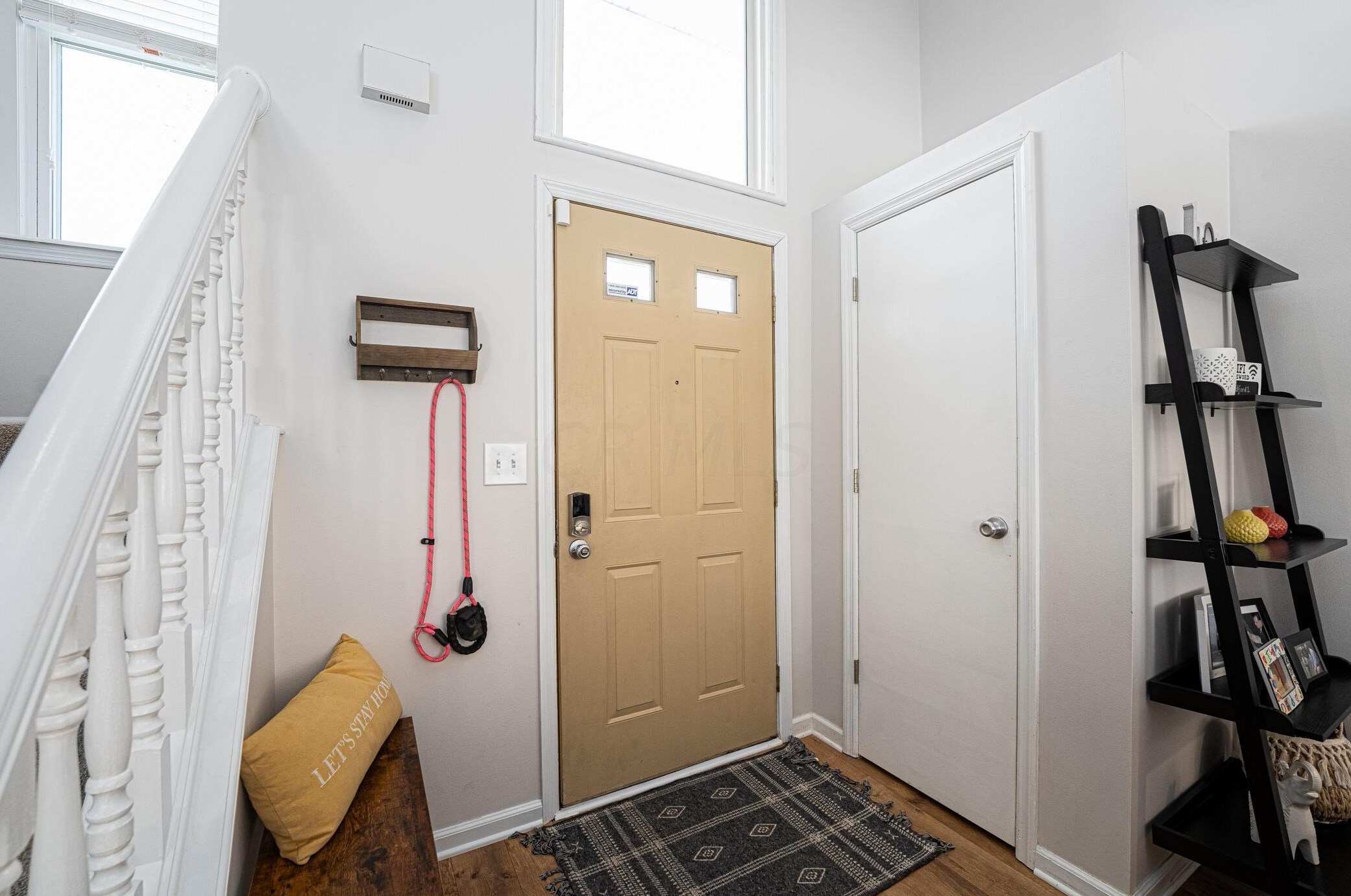 1857 Weather Stone Ln, Columbus OH  43235-1987 exterior