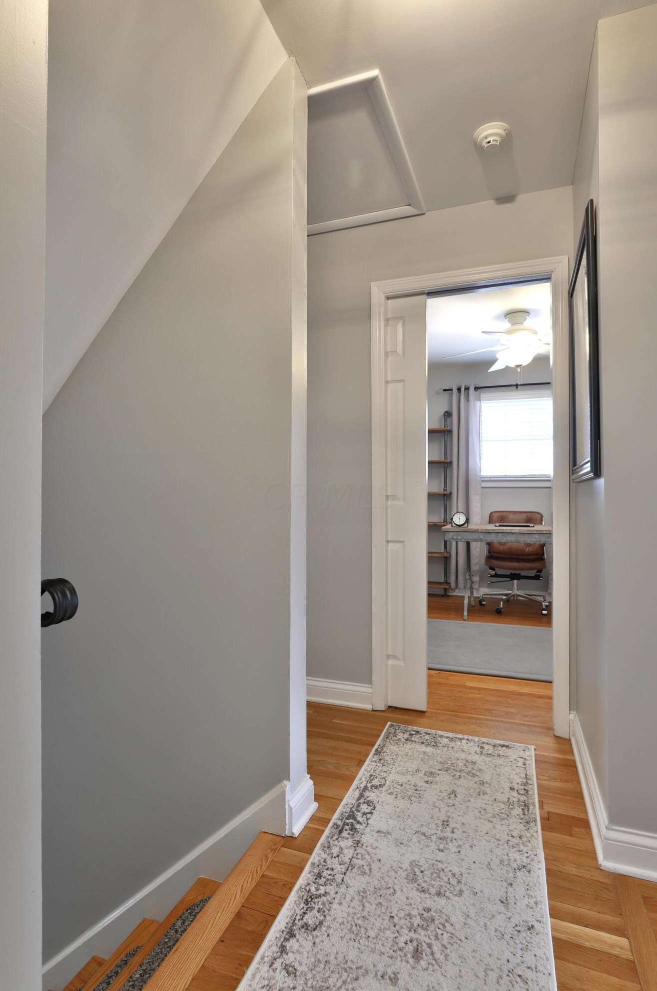 694 Hartford St, Columbus OH  43085-4122 exterior