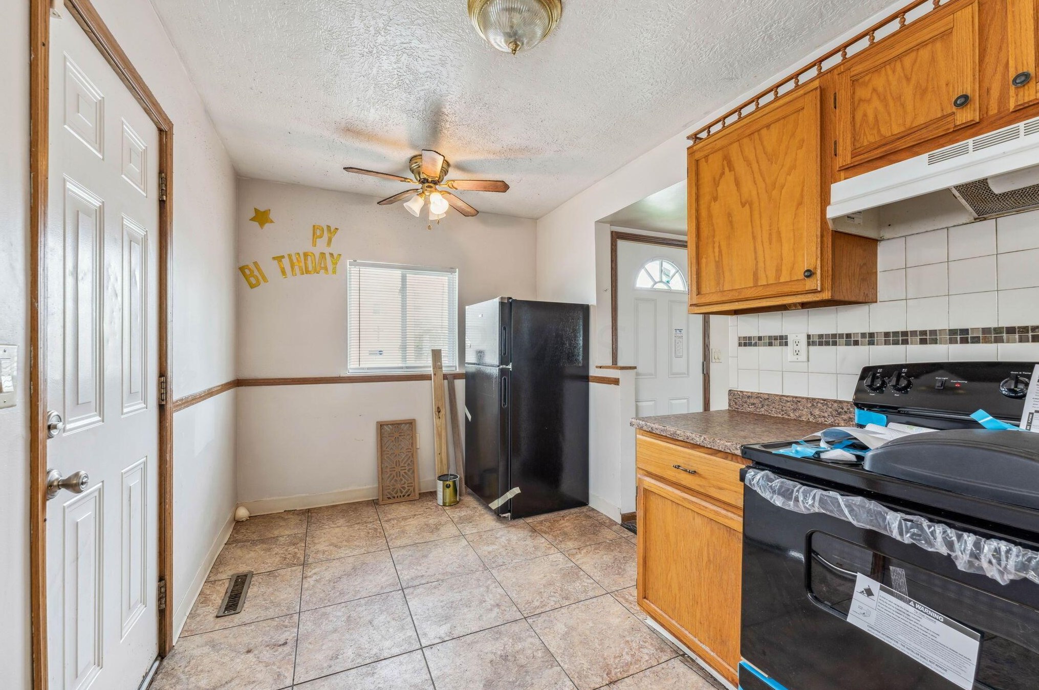 2228 Hiawatha Park Dr, Columbus OH 43211-2034 exterior