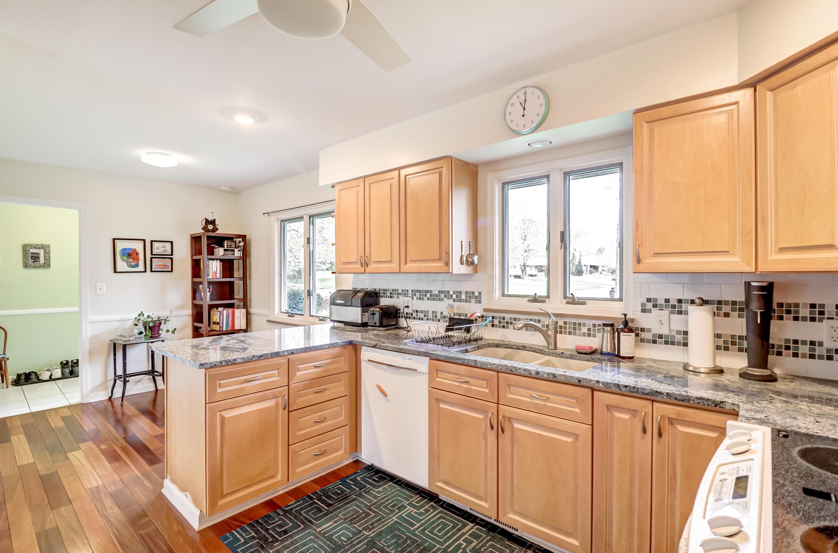 1415 Kirkley Rd, Columbus OH 43221-2261 exterior