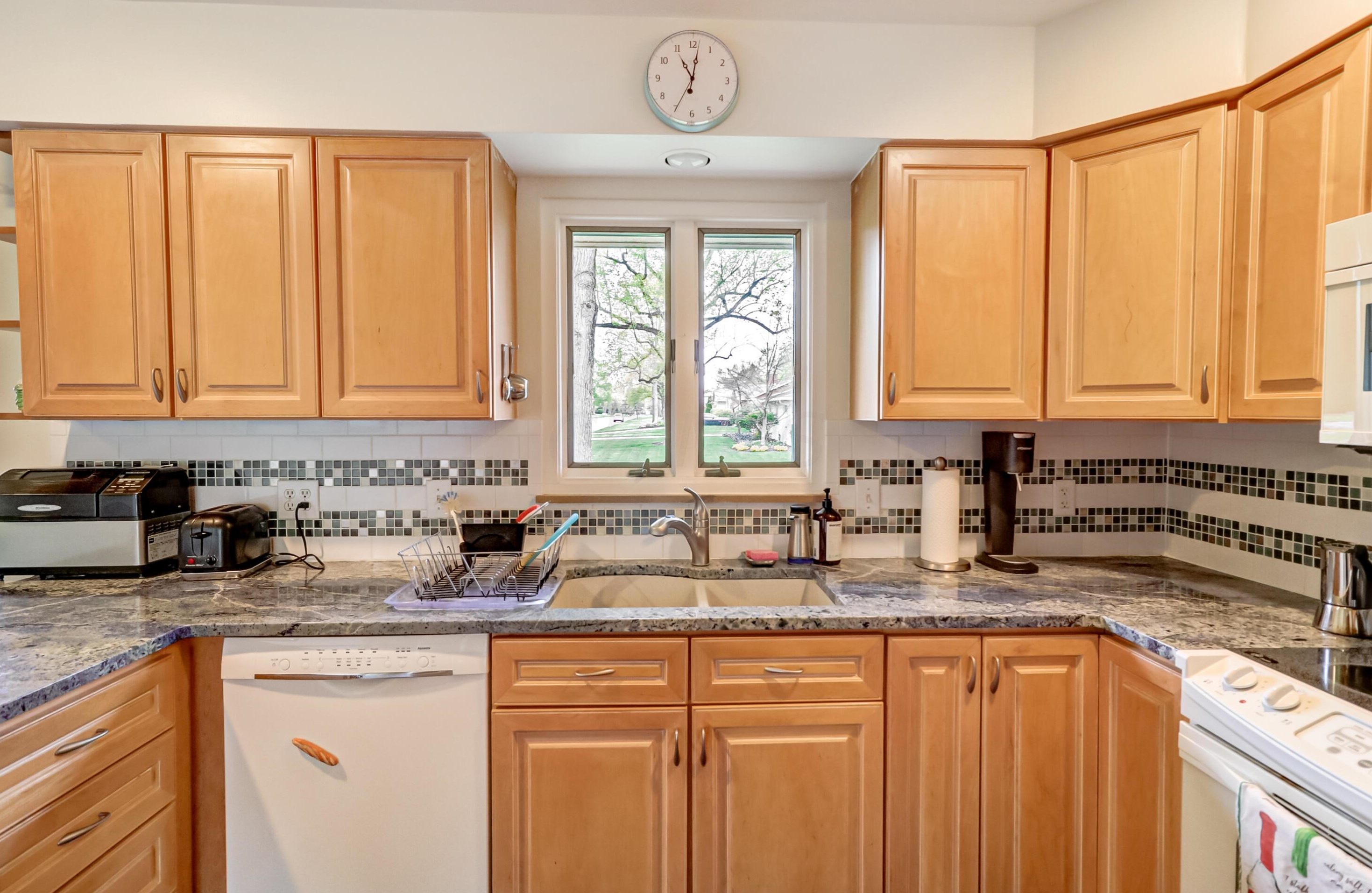 1415 Kirkley Rd, Columbus OH 43221-2261 exterior