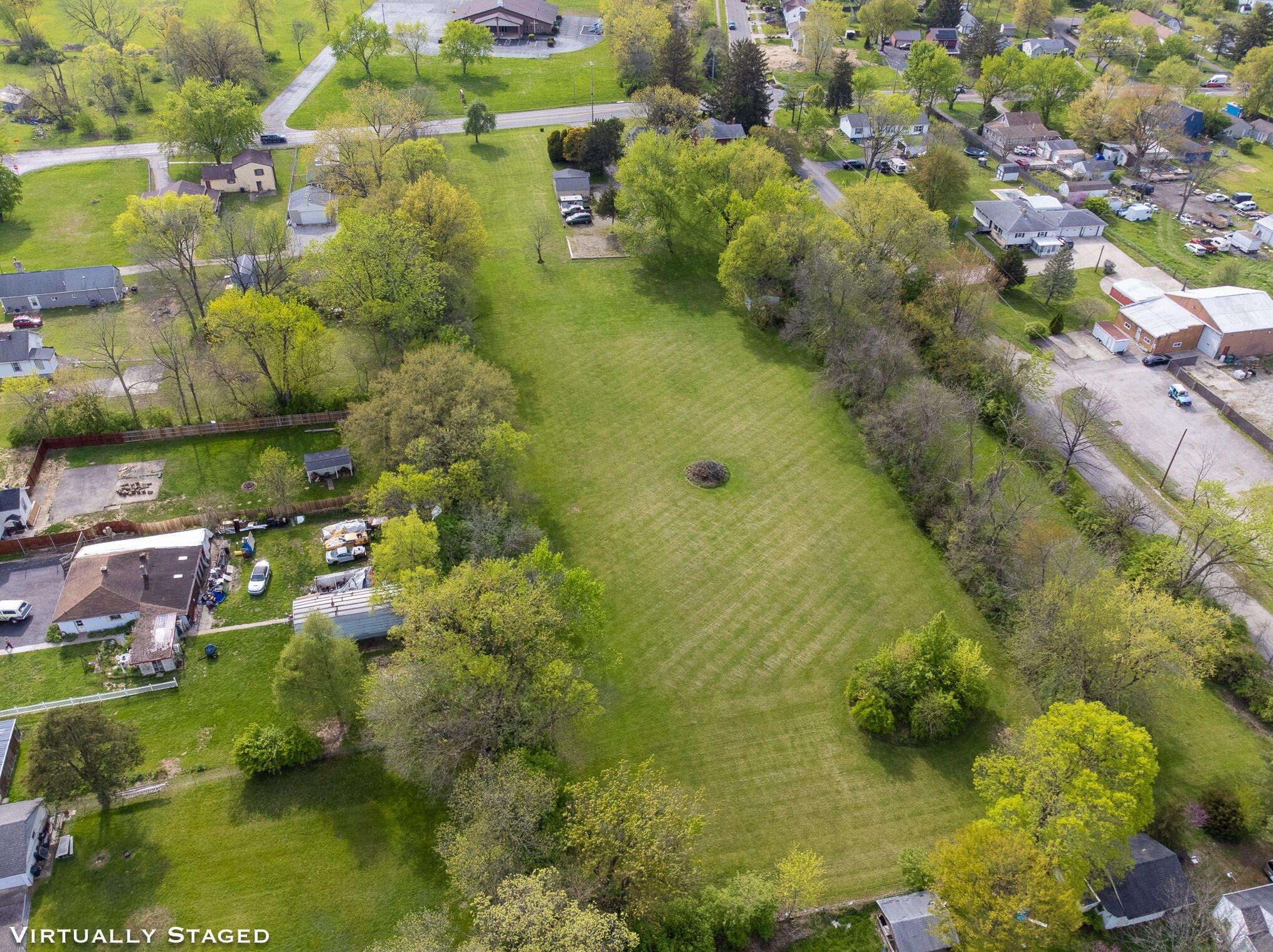 1554 Brown Rd, Columbus OH 43223-3804 exterior